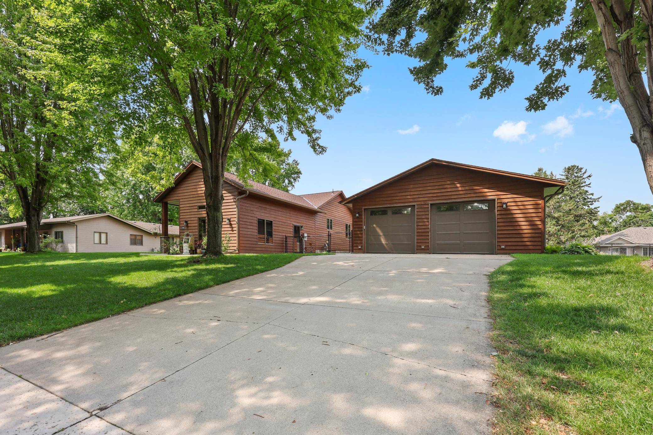 1215 35th AVE N, Saint Cloud, MN 56303