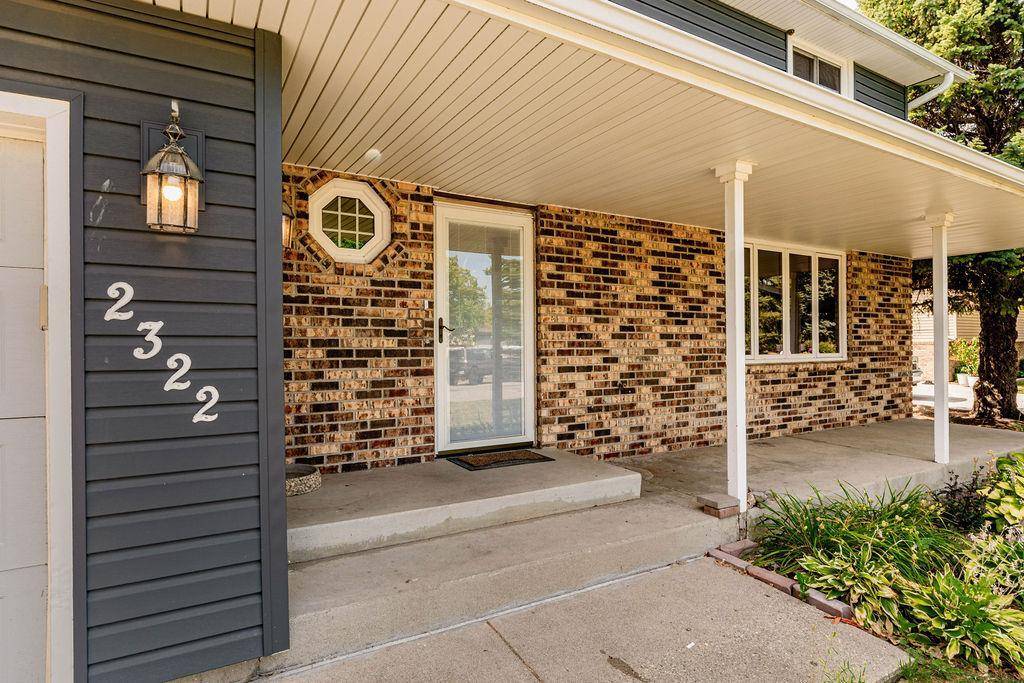 2322 Cromwell ST S, Moorhead, MN 56560