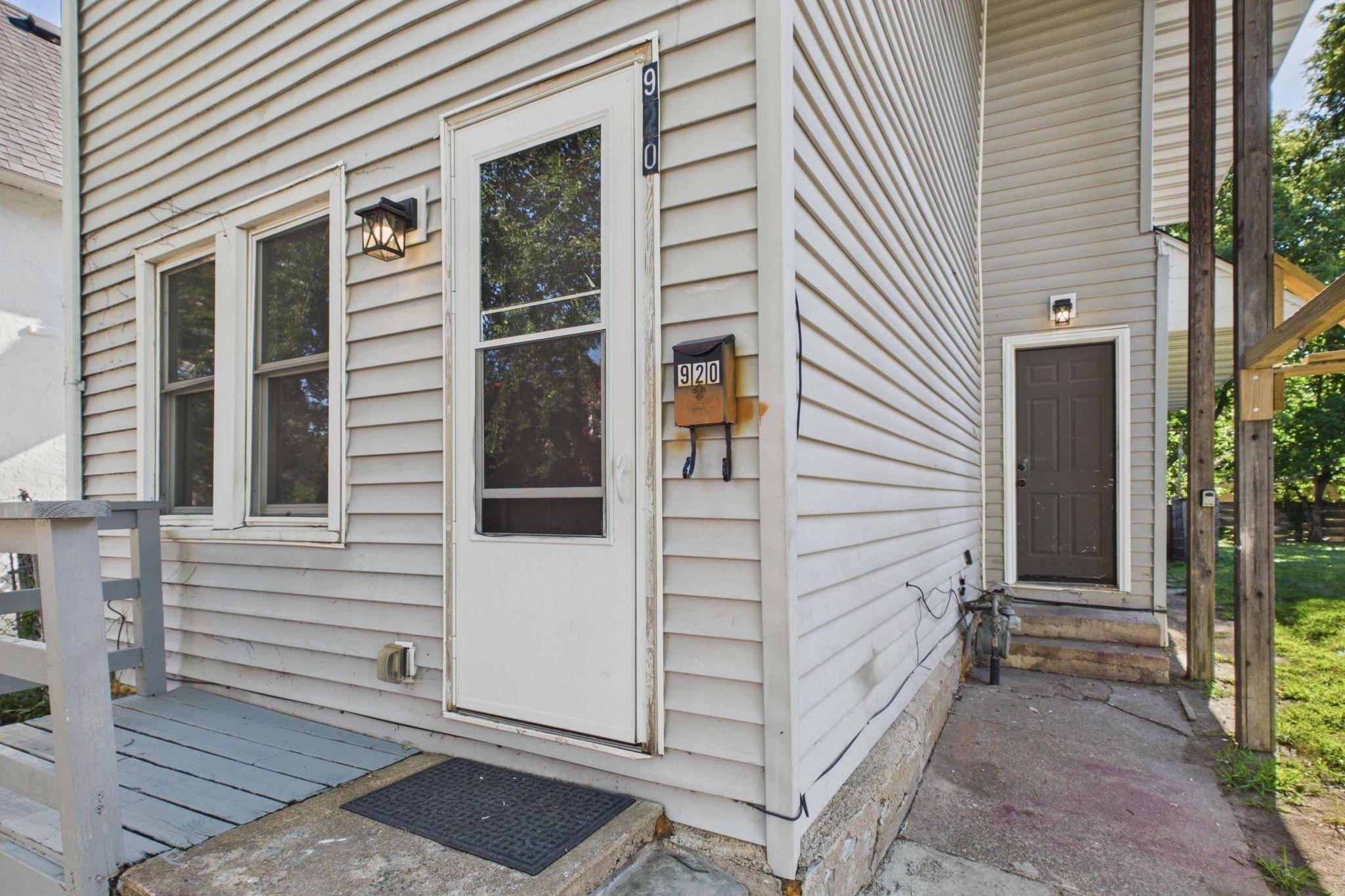 920 Farrington ST, Saint Paul, MN 55117