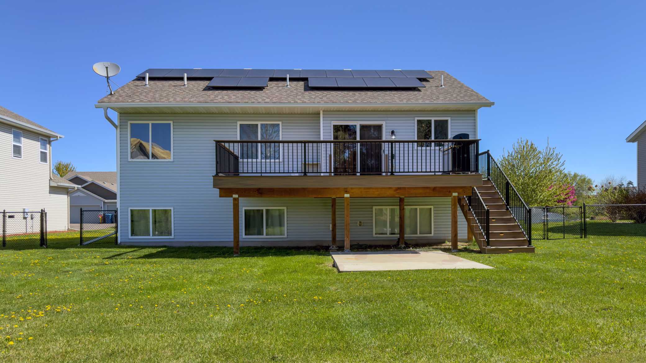 10695 51st ST NE, Albertville, MN 55301