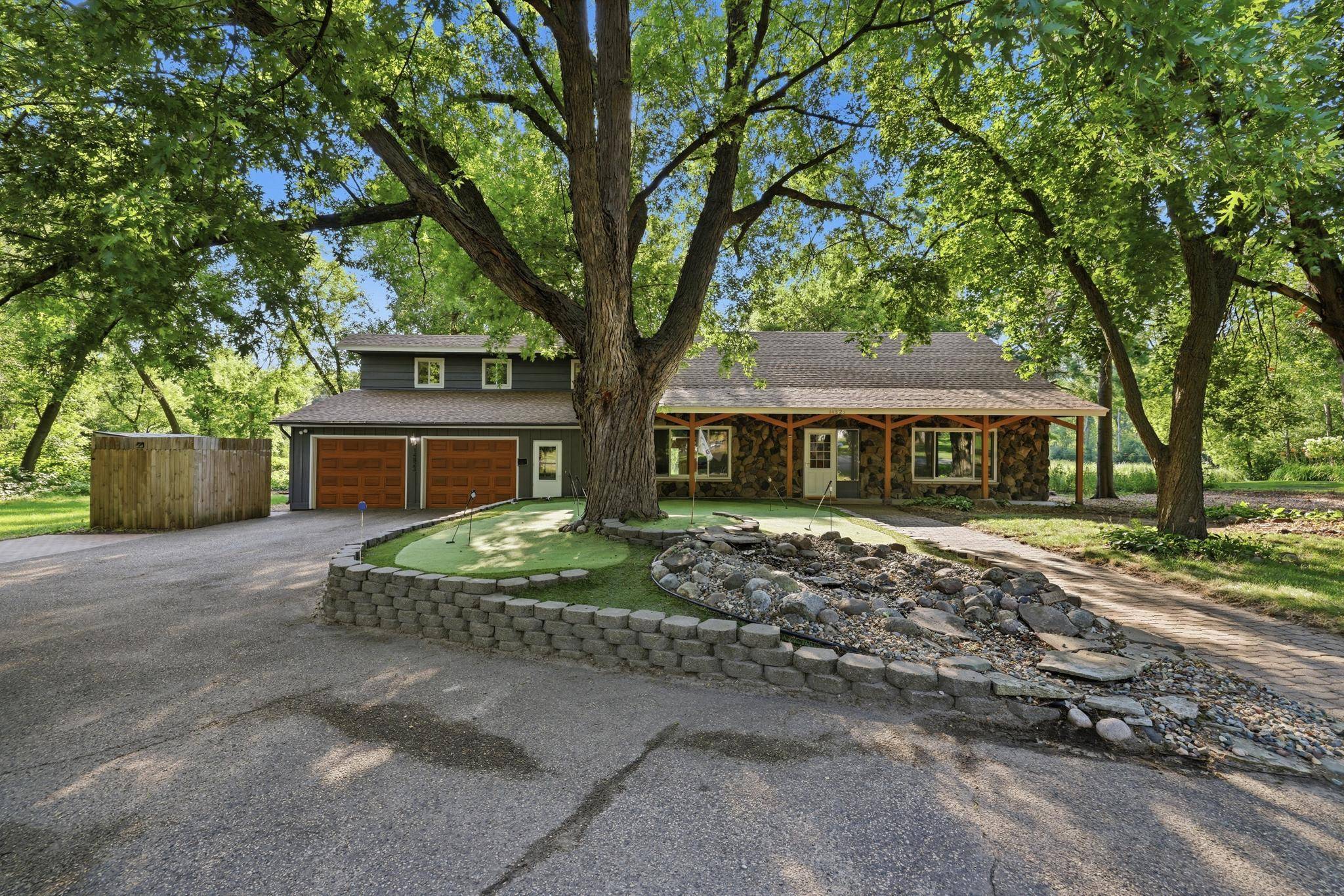 14823 Walker PL, Minnetonka, MN 55345
