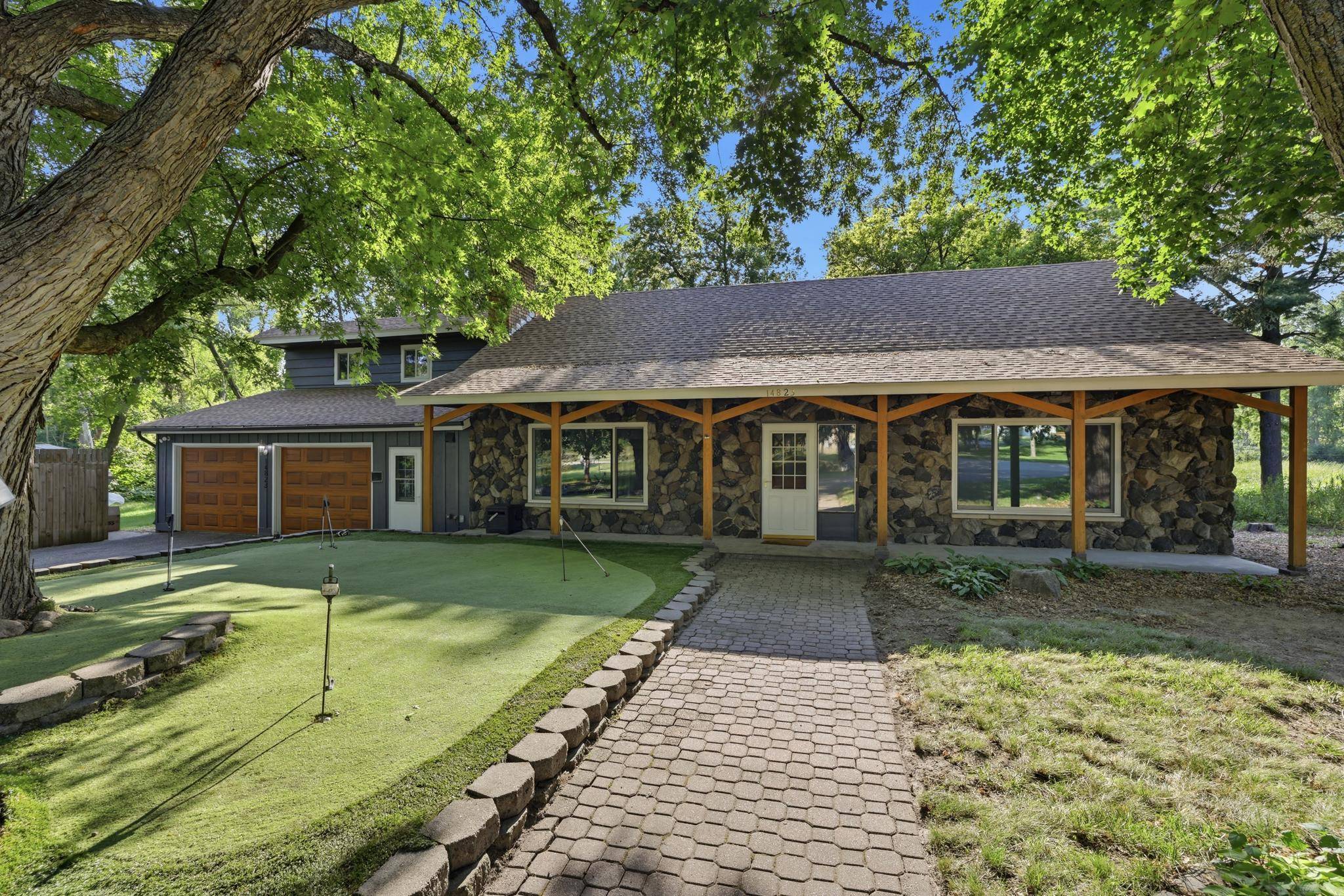 14823 Walker PL, Minnetonka, MN 55345