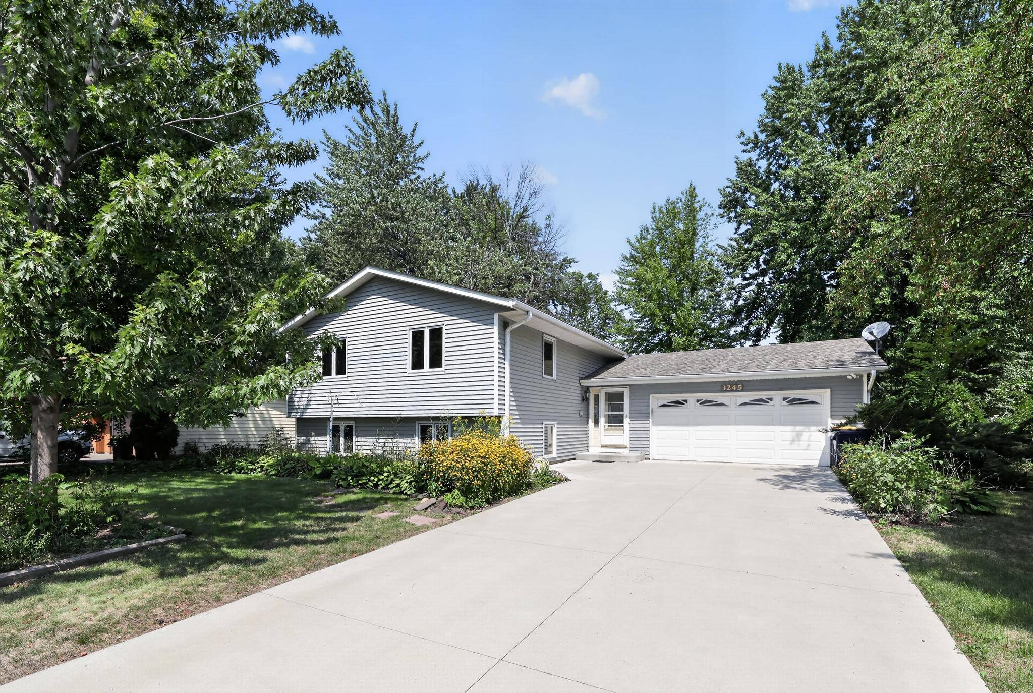 3245 147th ST W, Rosemount, MN 55068
