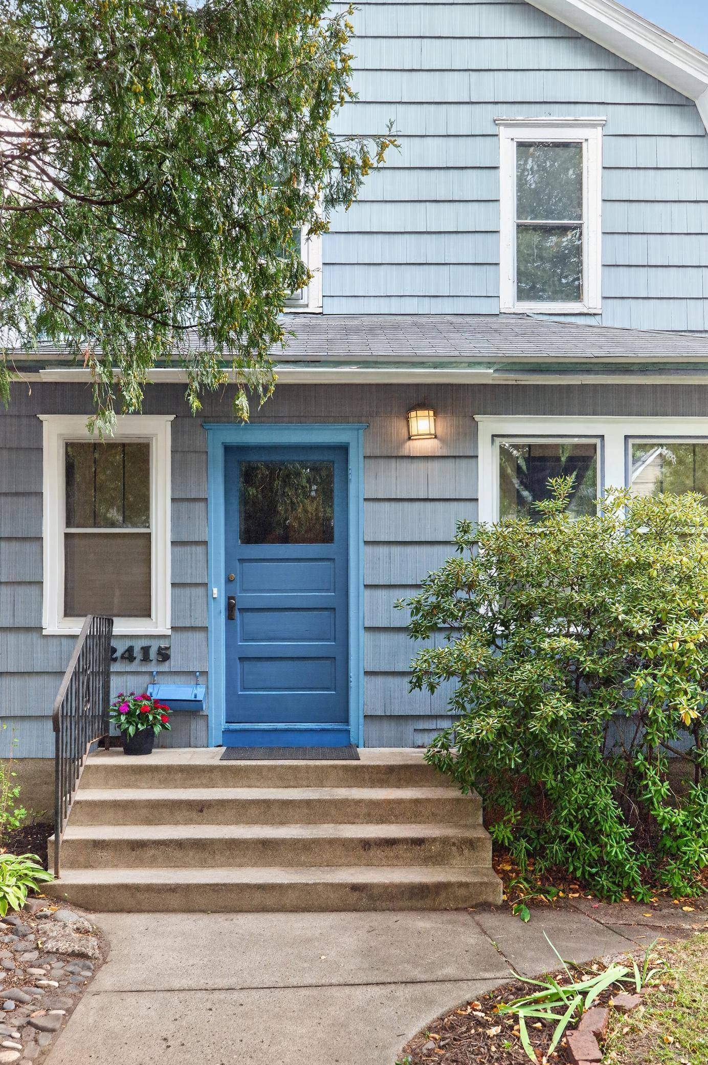 2415 E 22nd ST, Minneapolis, MN 55406