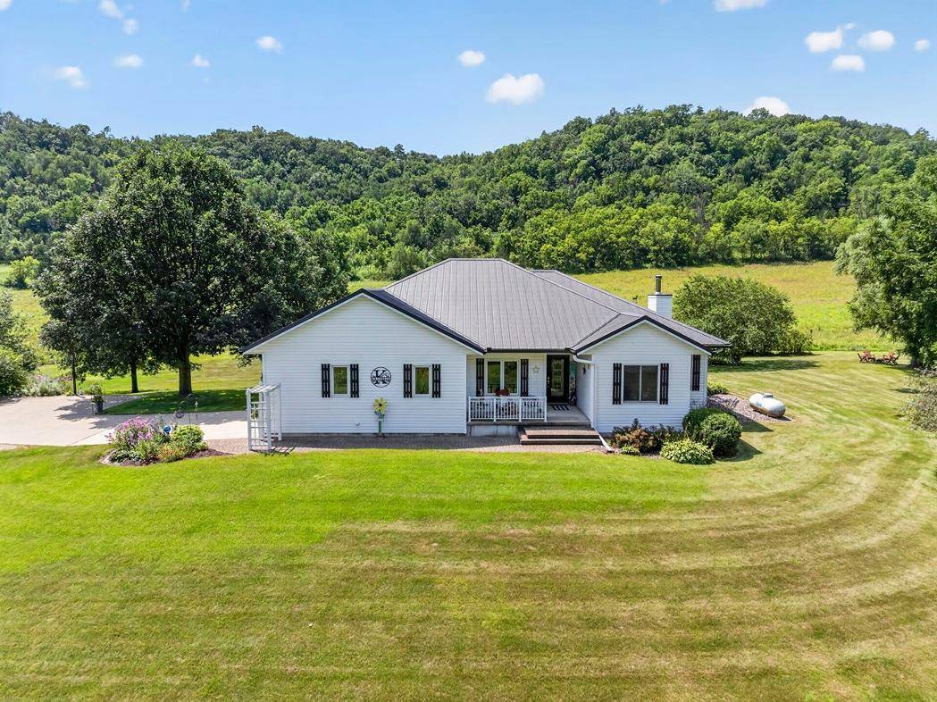 42112 State Highway 30, Rushford, MN 55971