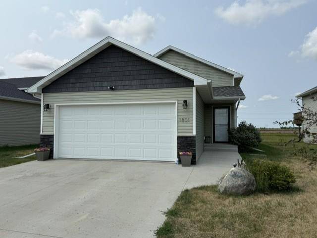1801 19th ST N, Wahpeton, ND 58075