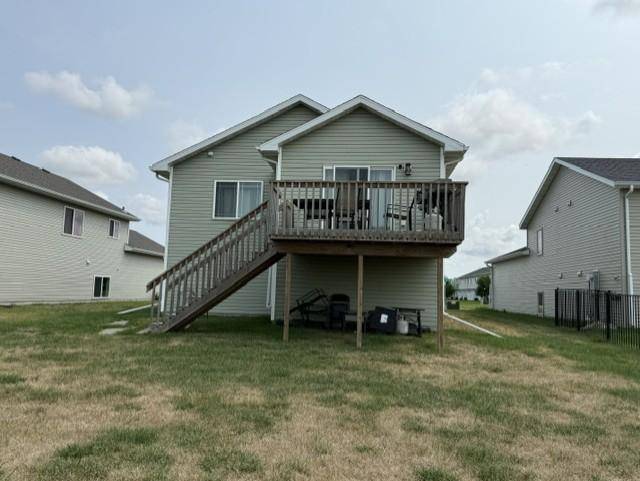 1801 19th ST N, Wahpeton, ND 58075