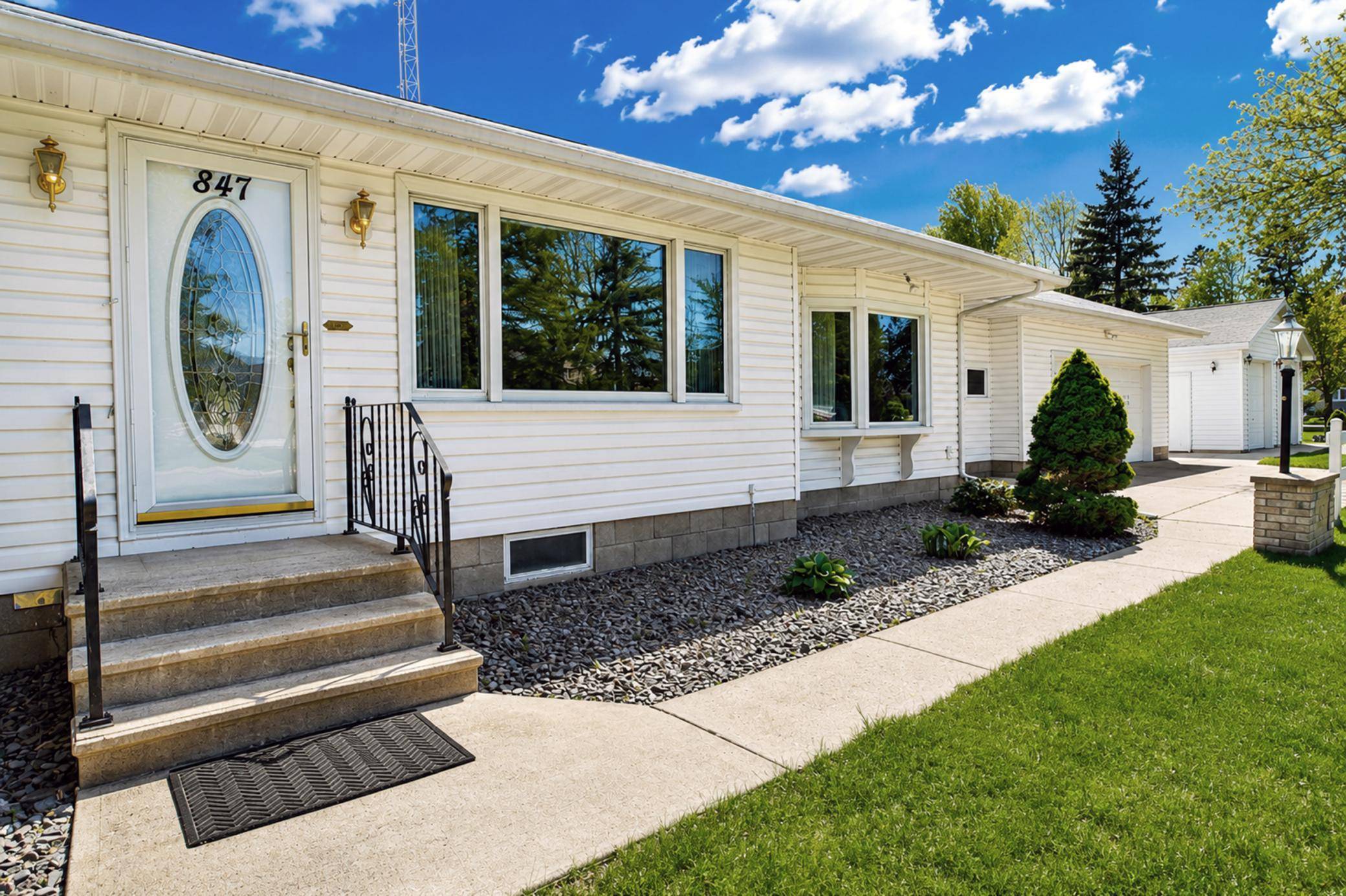 847 17th ST NE, Owatonna, MN 55060