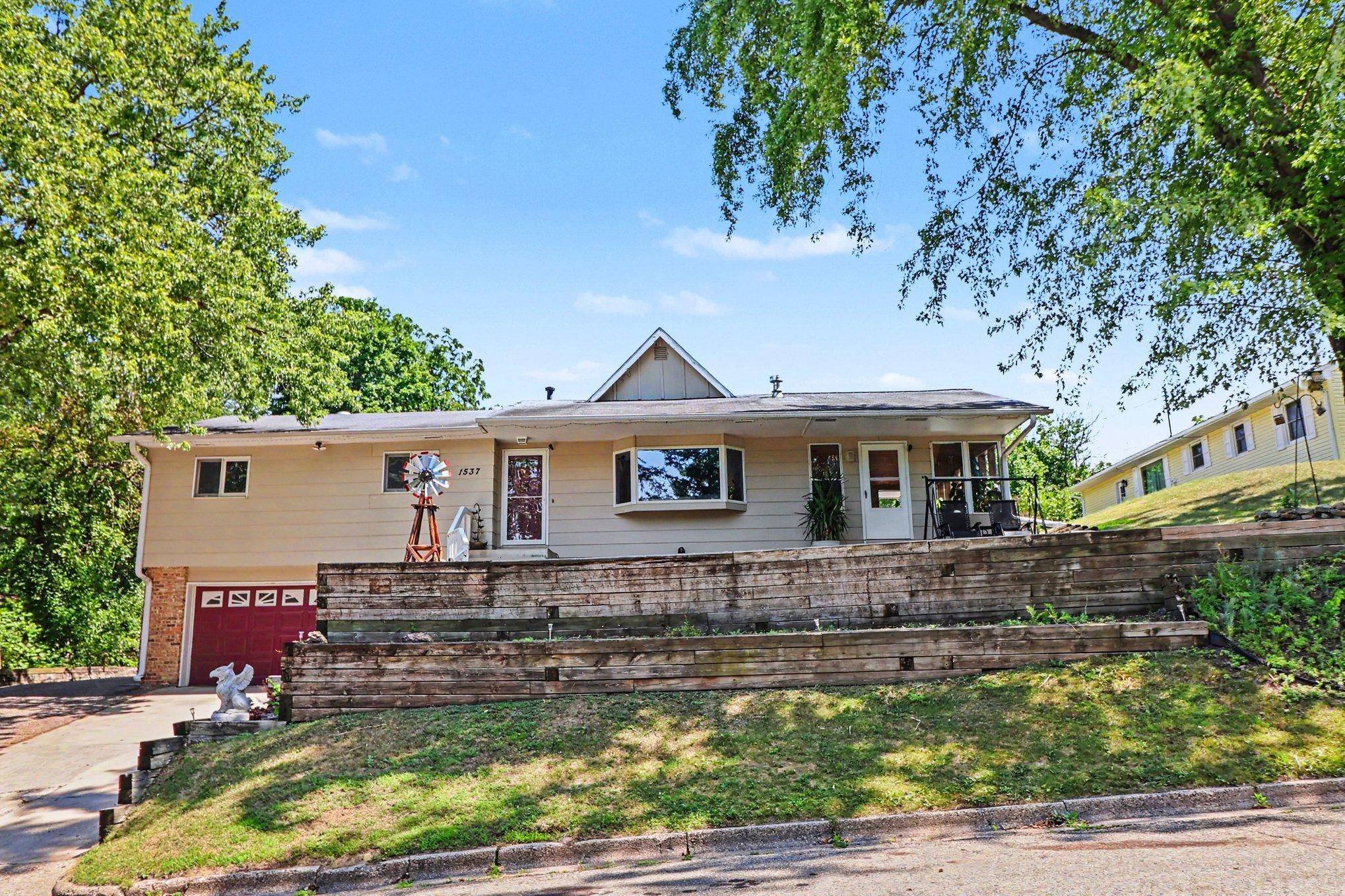 1537 Willow DR, Red Wing, MN 55066