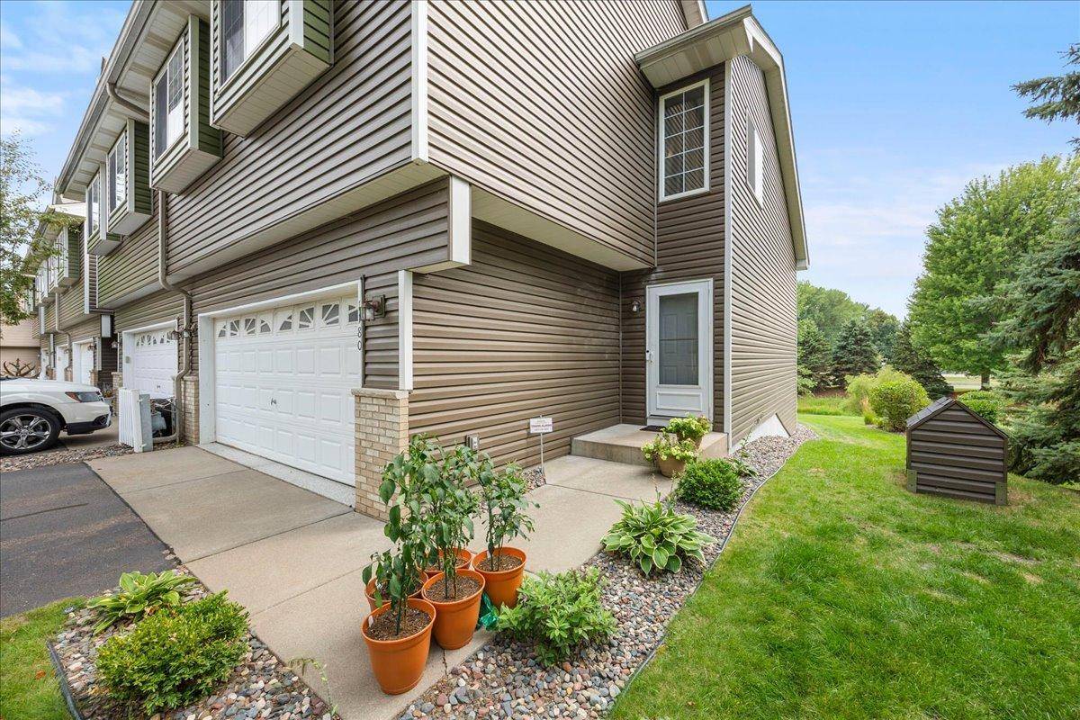 1180 122nd LN NE, Blaine, MN 55434