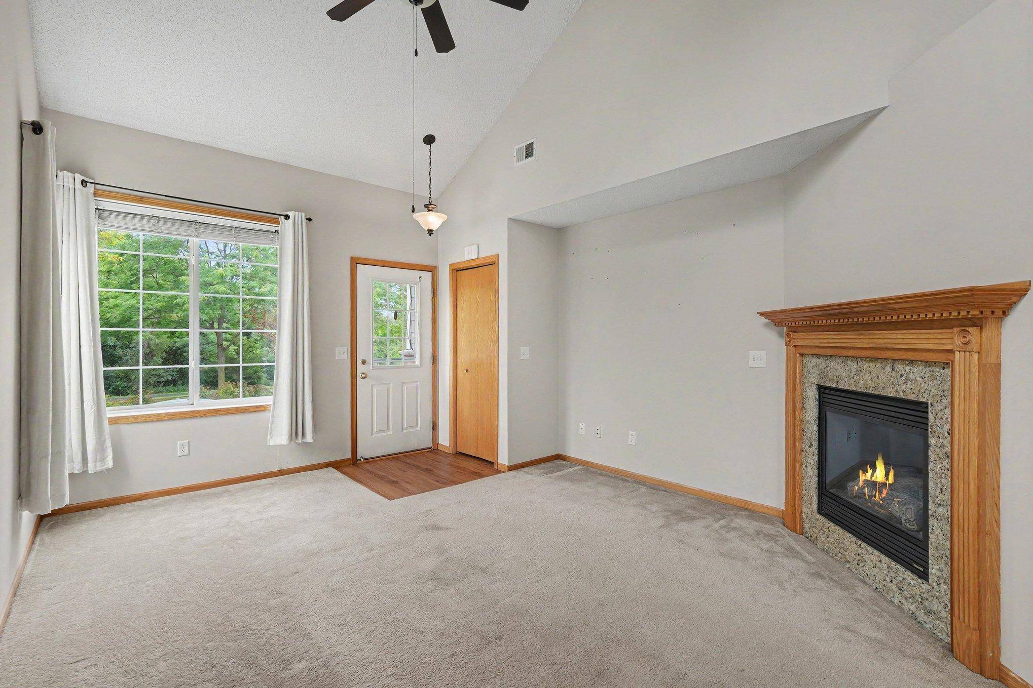 1495 Riverpointe RD #F, Watertown, MN 55388