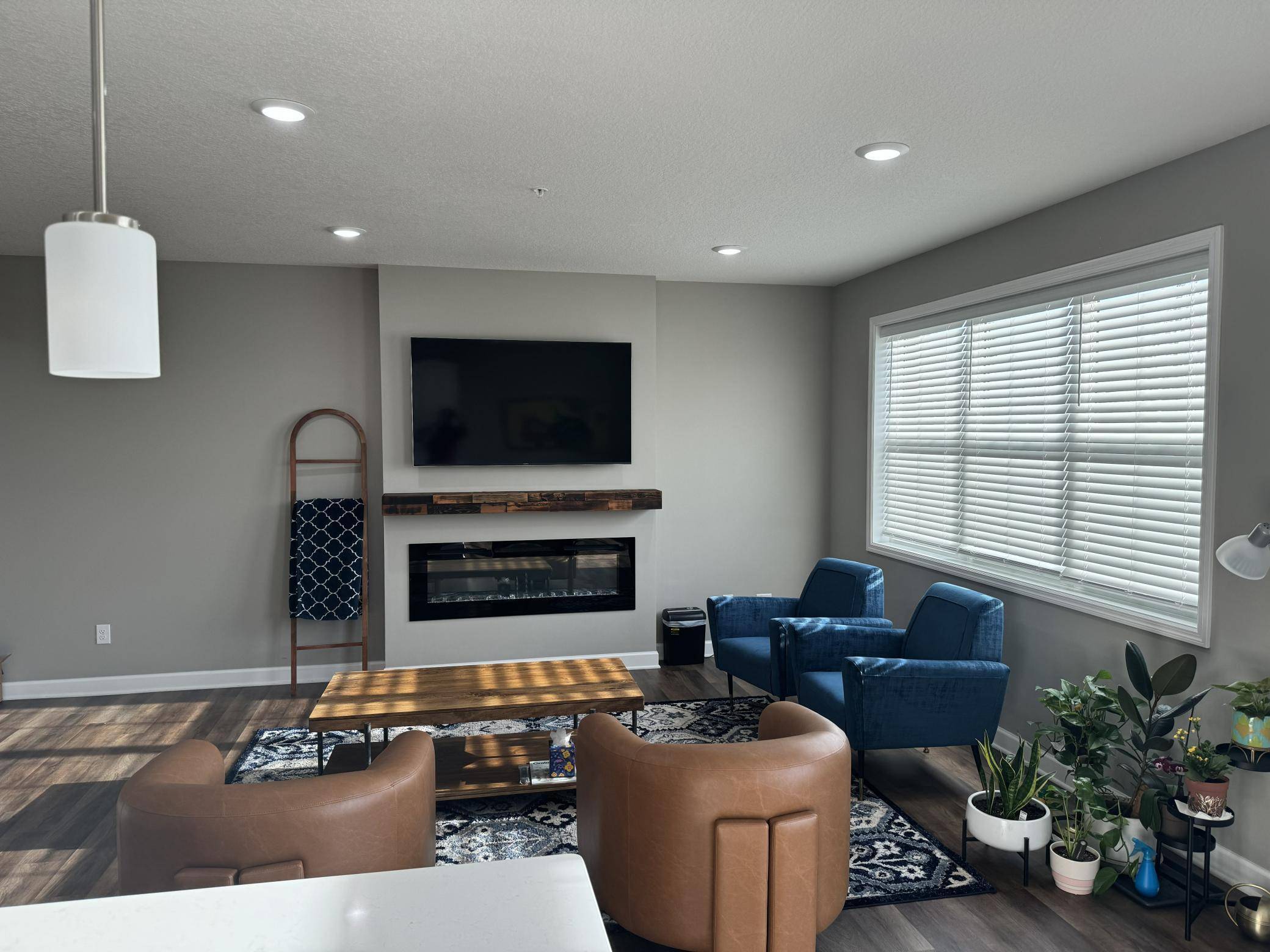 7261 Alvarado LN N, Maple Grove, MN 55311