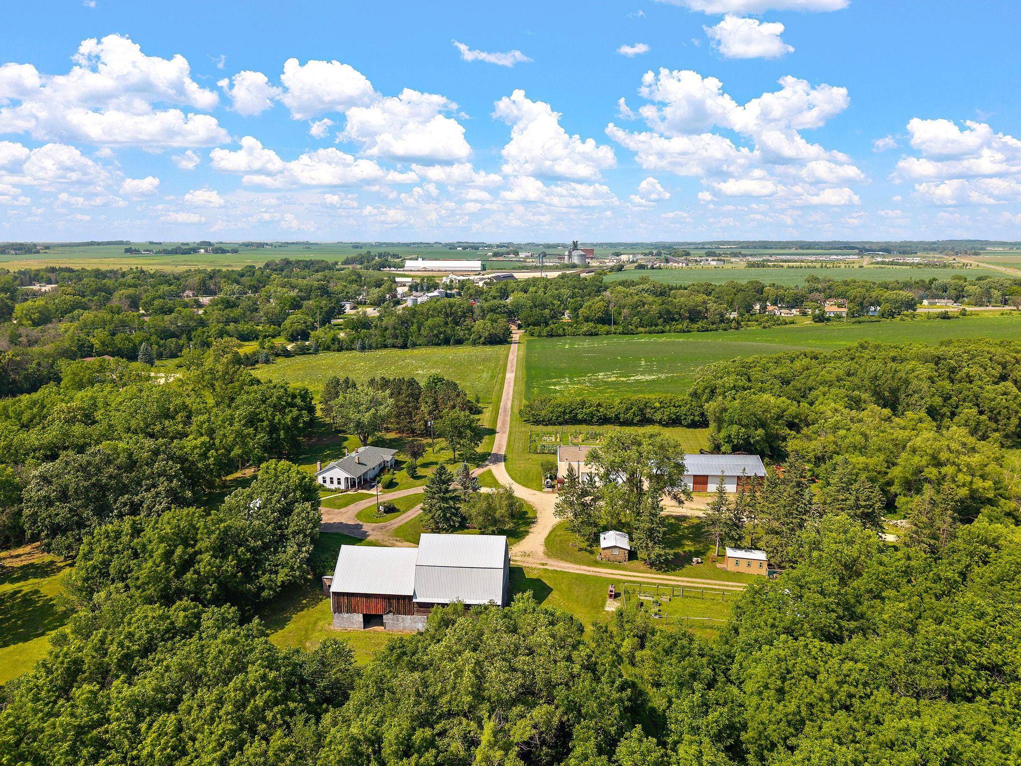 29270 Doyle TRL, Randolph, MN 55065