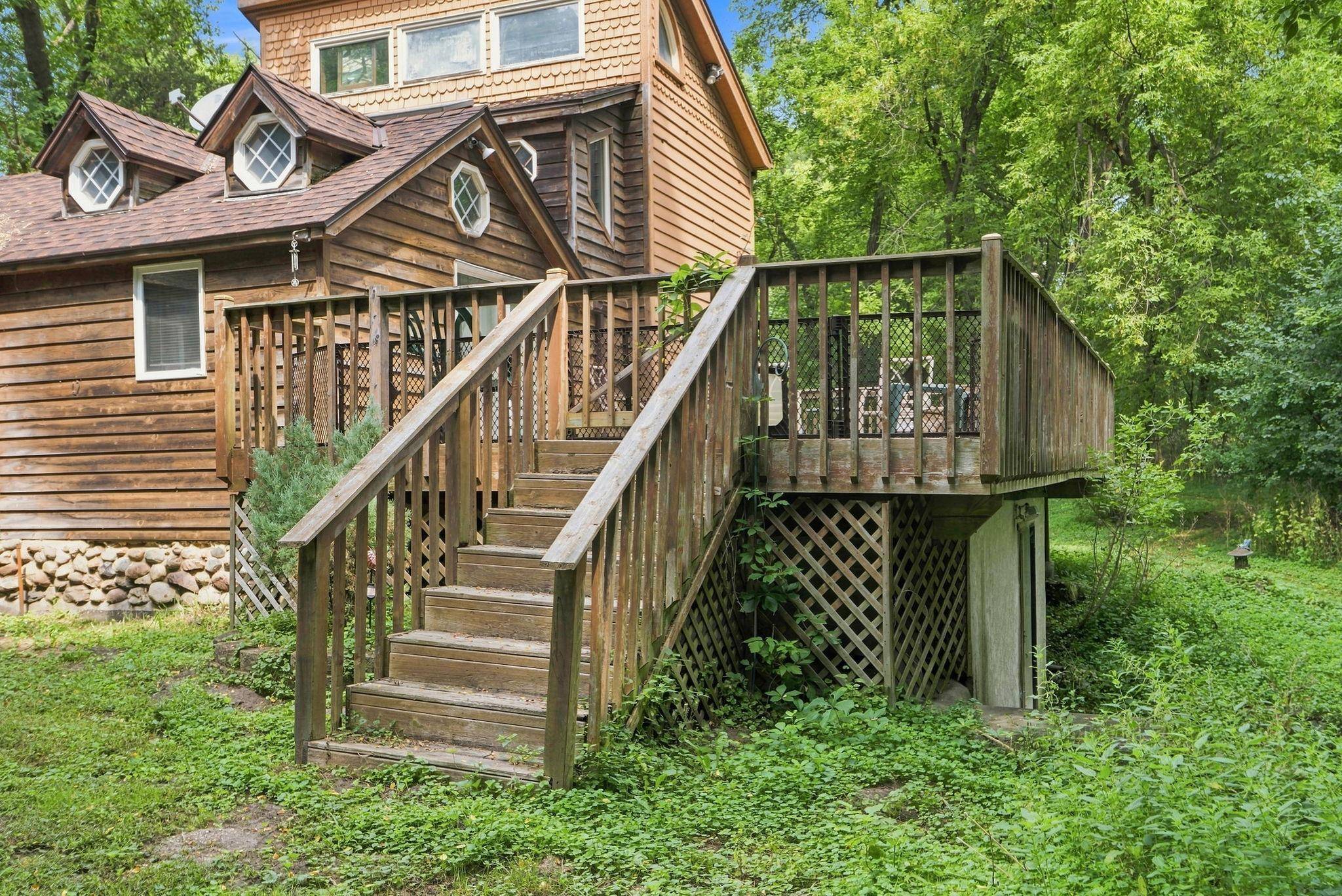 15320 Highwood DR, Minnetonka, MN 55345