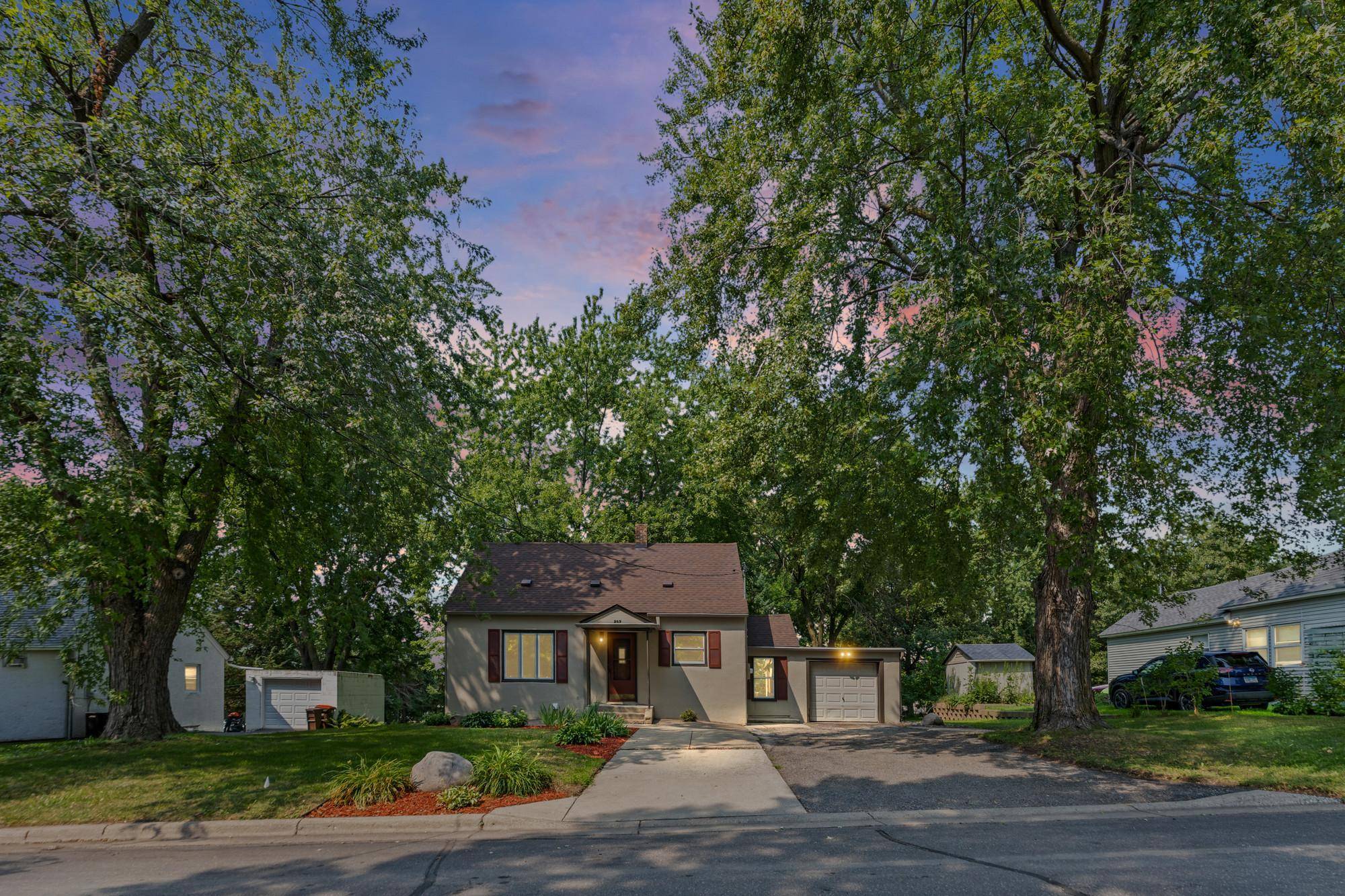 207 7th ST N, Waverly, MN 55390