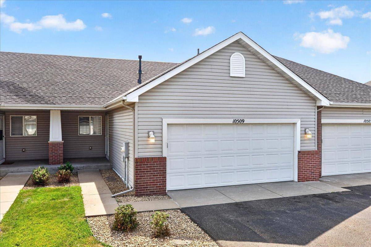 10509 64th LN NE, Albertville, MN 55301