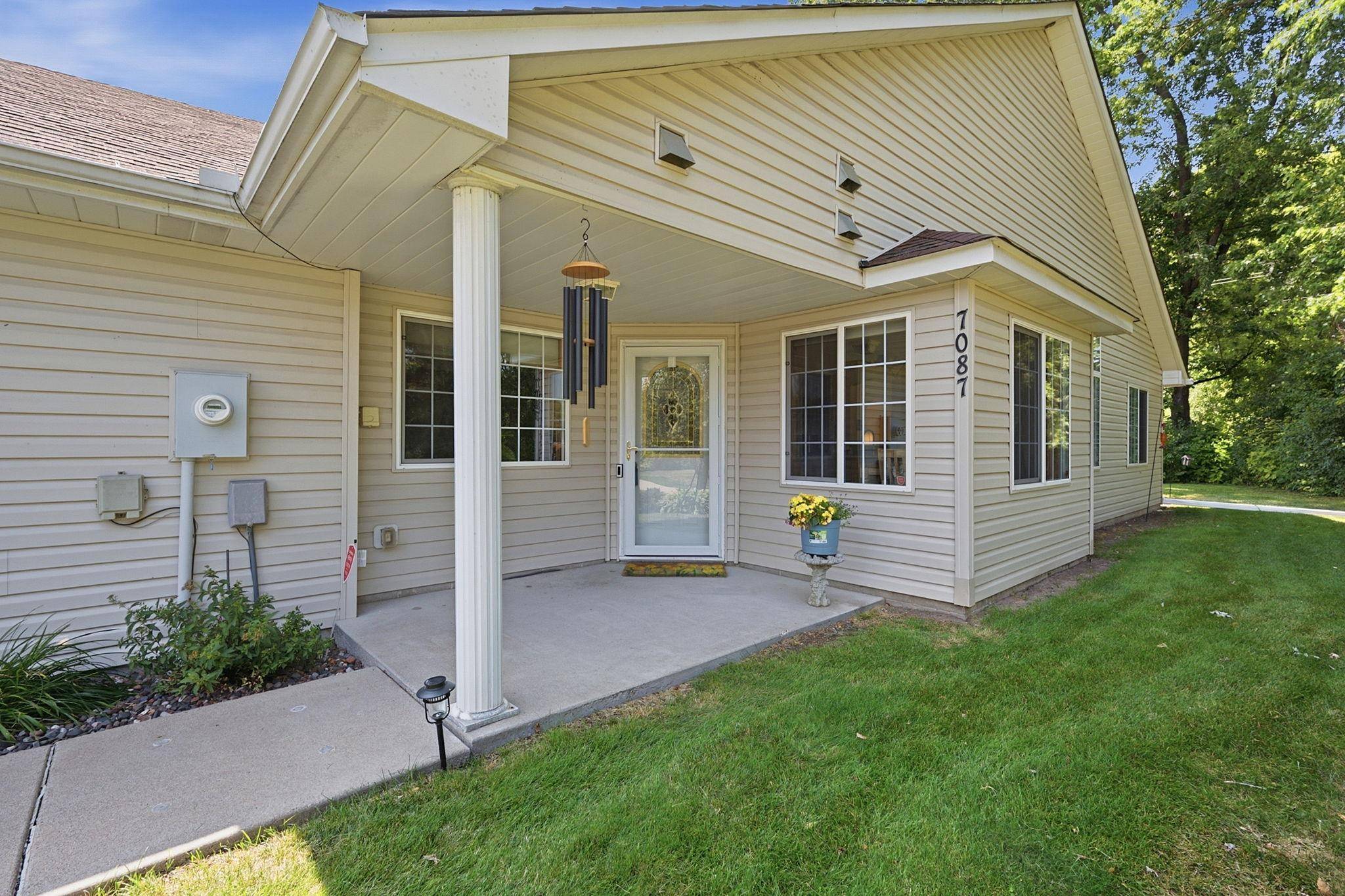 7087 Dupre RD, Centerville, MN 55038