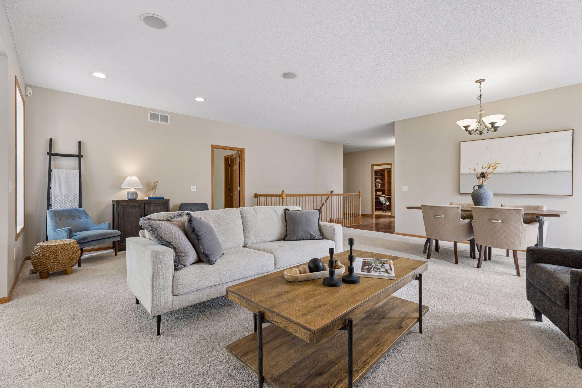 17461 Haralson DR, Eden Prairie, MN 55347
