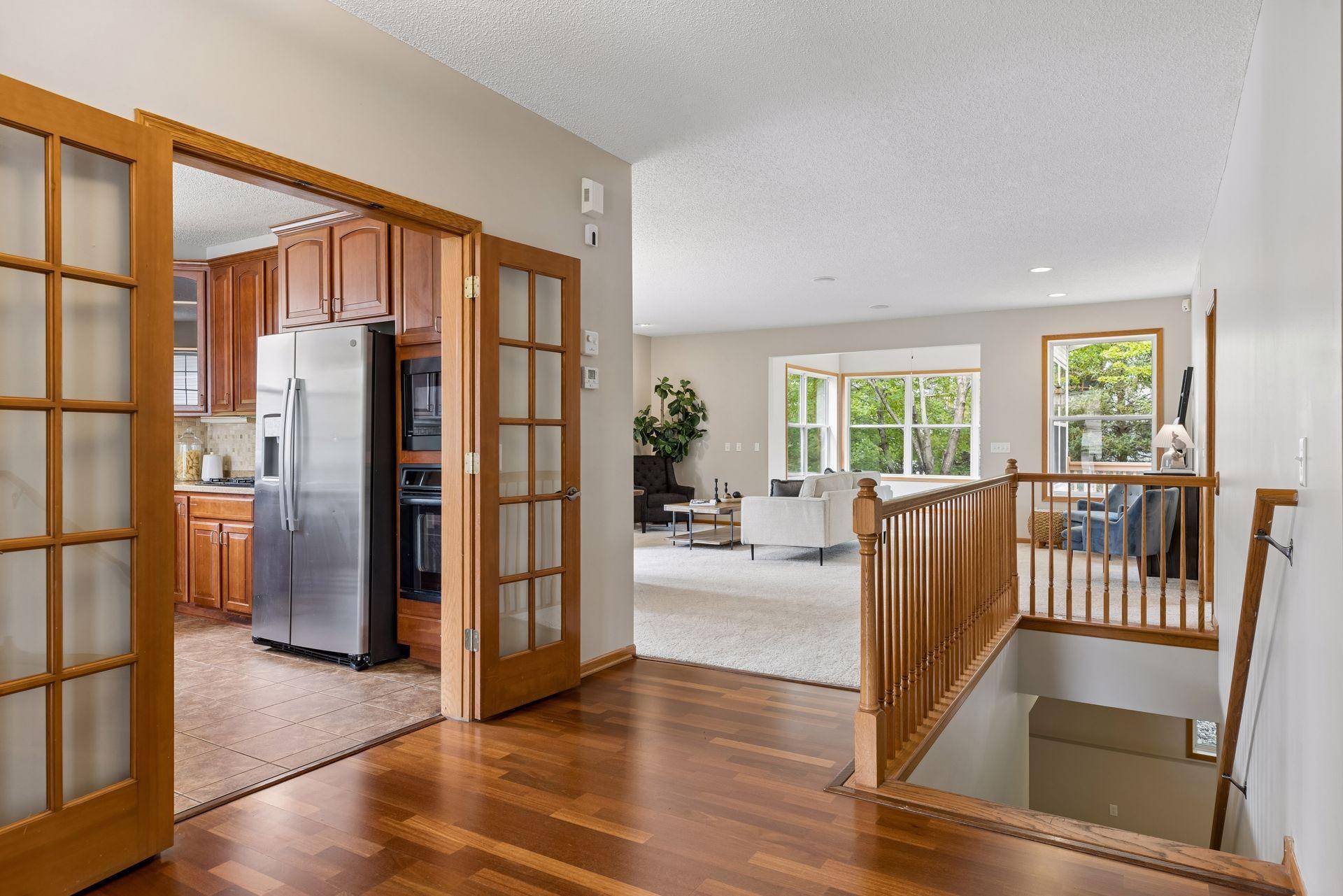 17461 Haralson DR, Eden Prairie, MN 55347