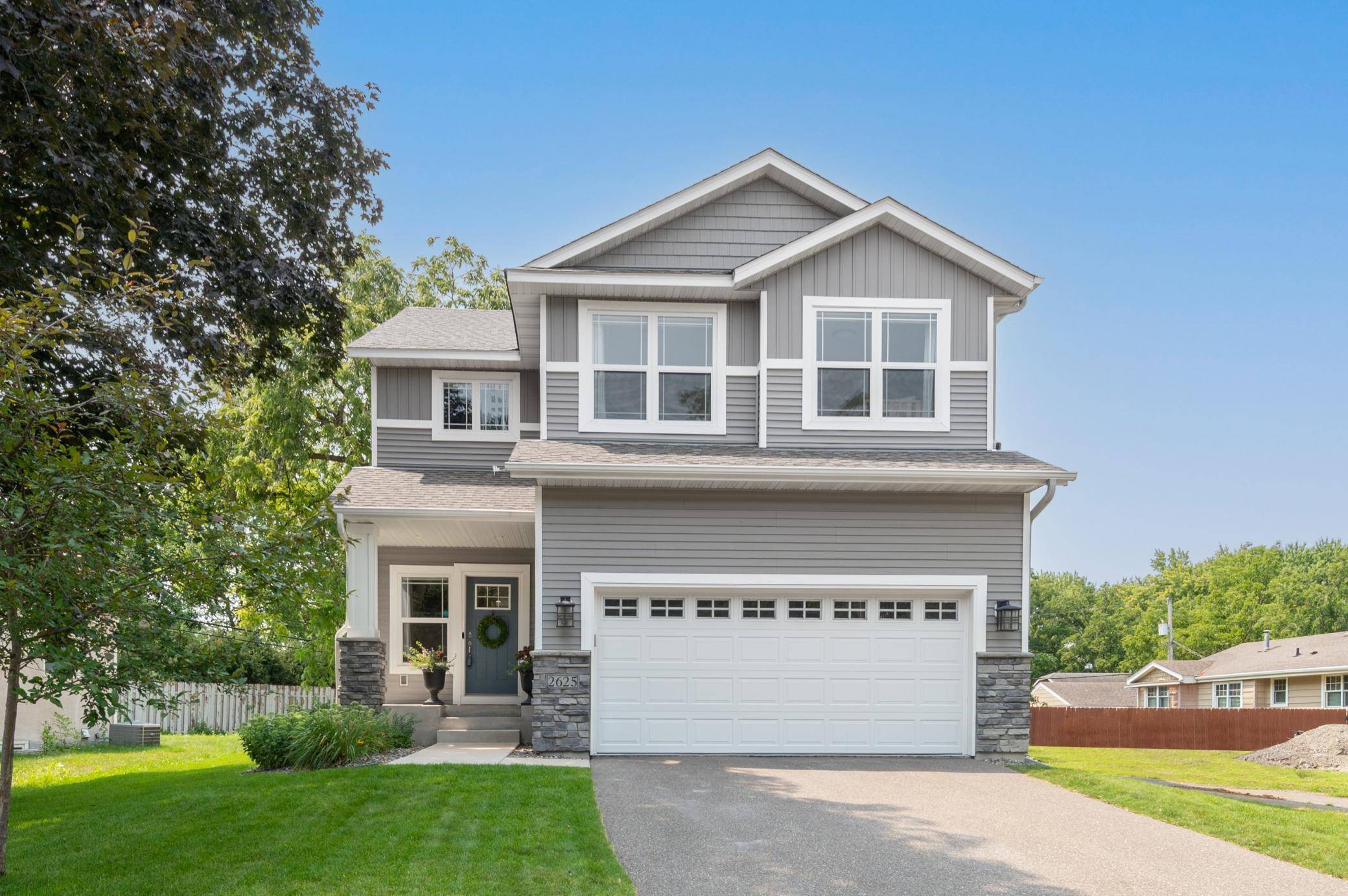 2625 Medicine Ridge RD, Plymouth, MN 55441