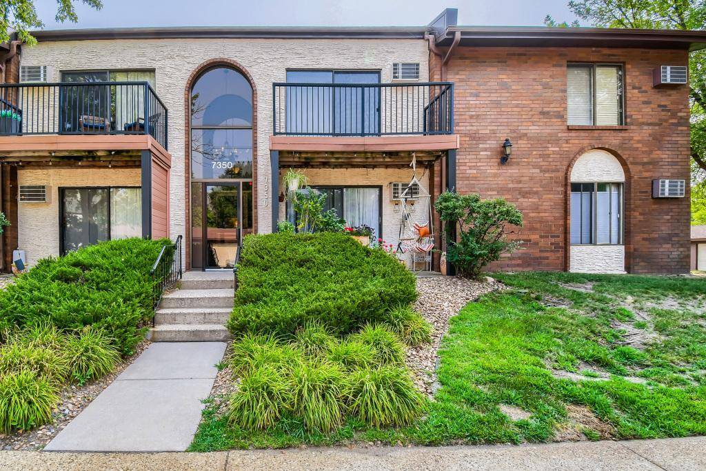 7350 York AVE S #204, Edina, MN 55435