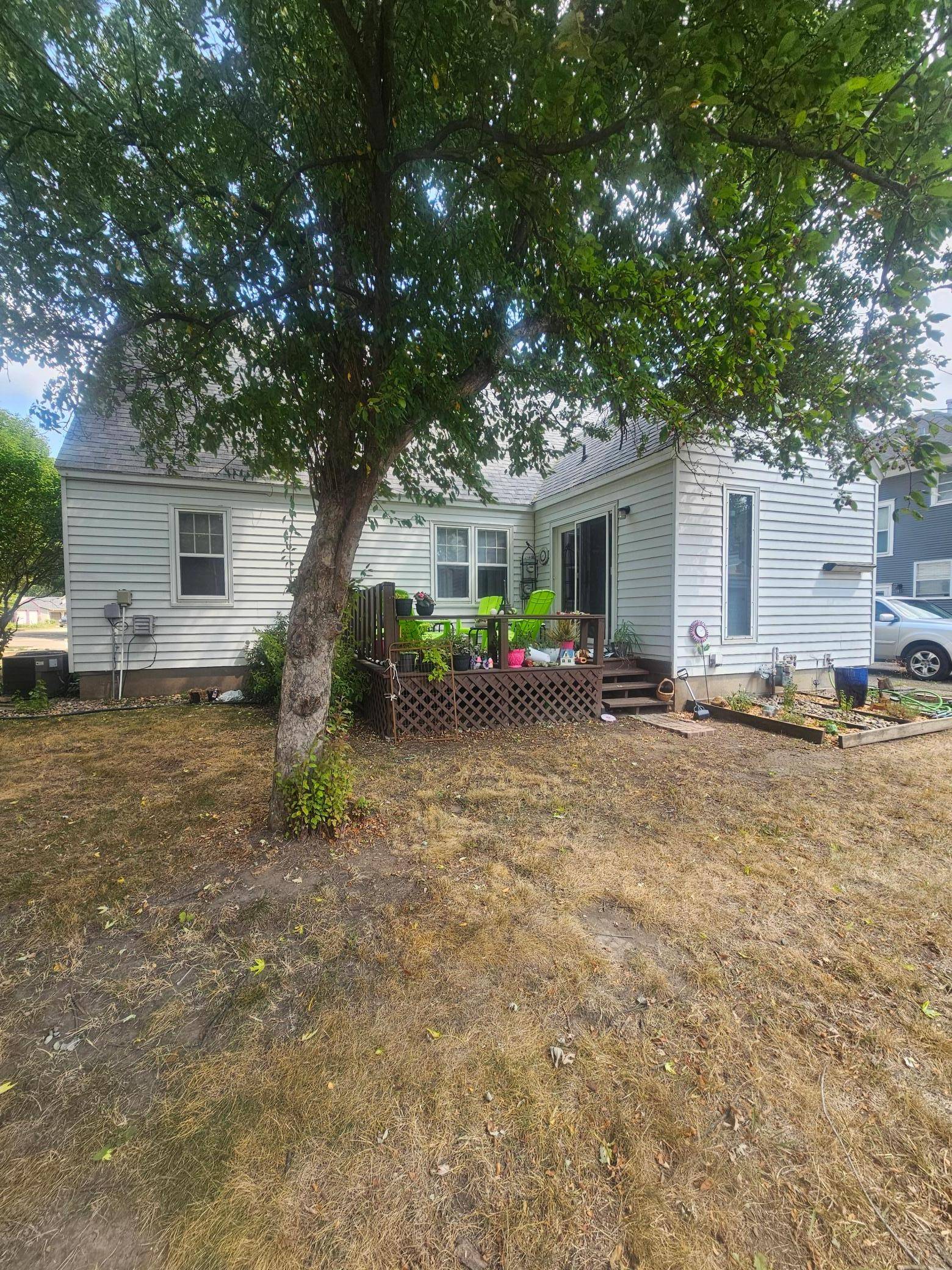 715 N Mckenzie ST, Luverne, MN 56156