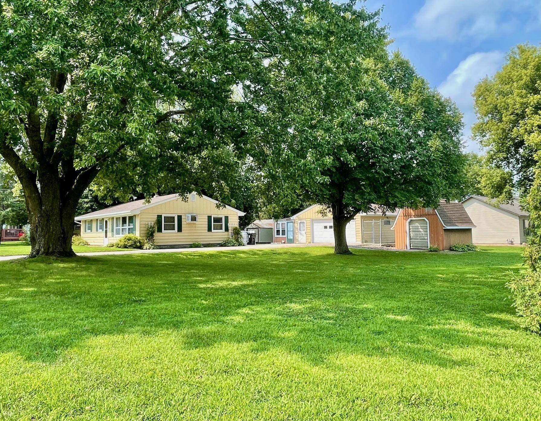 604 22nd AVE NW, Austin, MN 55912