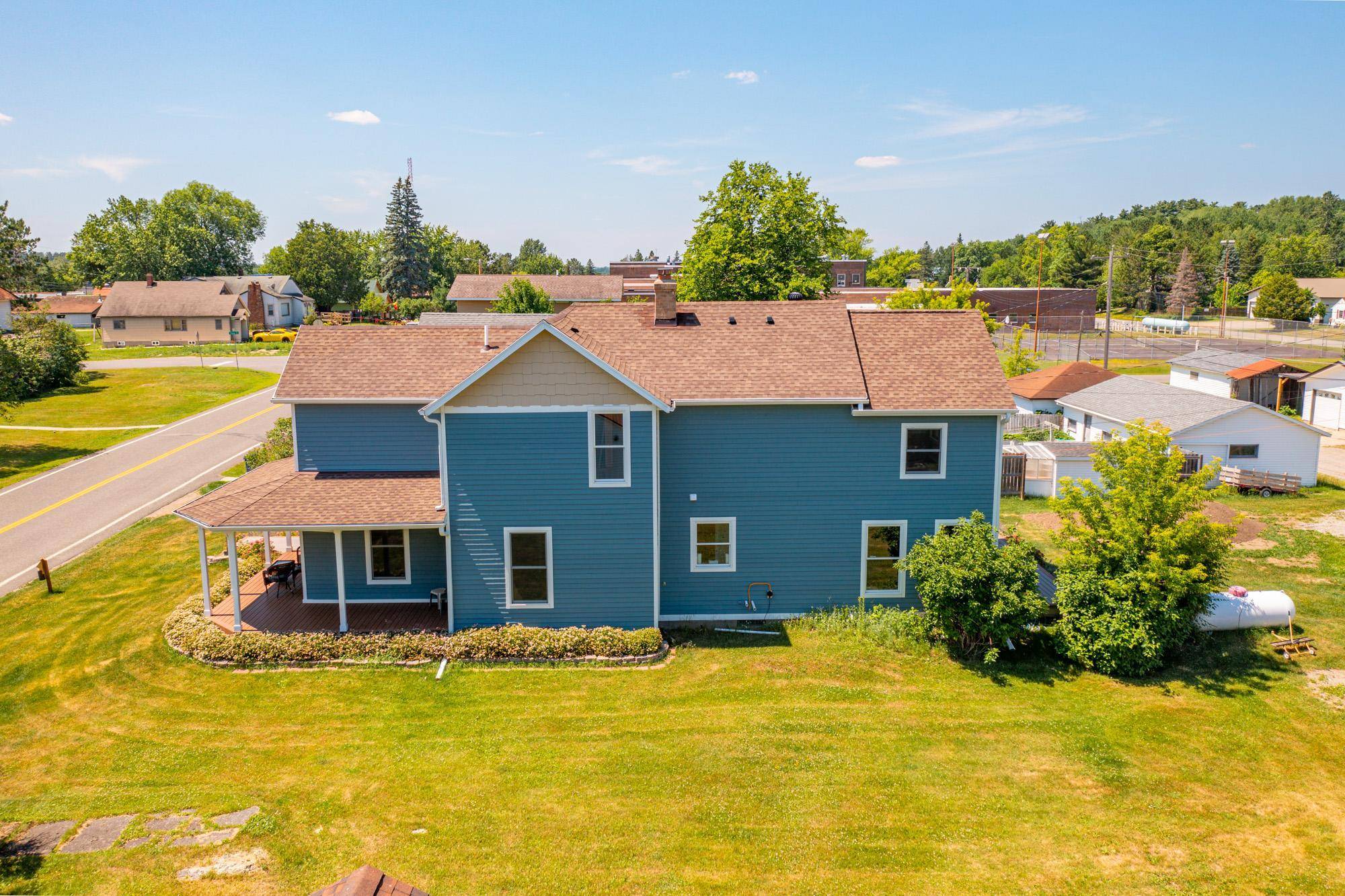 309 2nd ST N, Tower, MN 55790