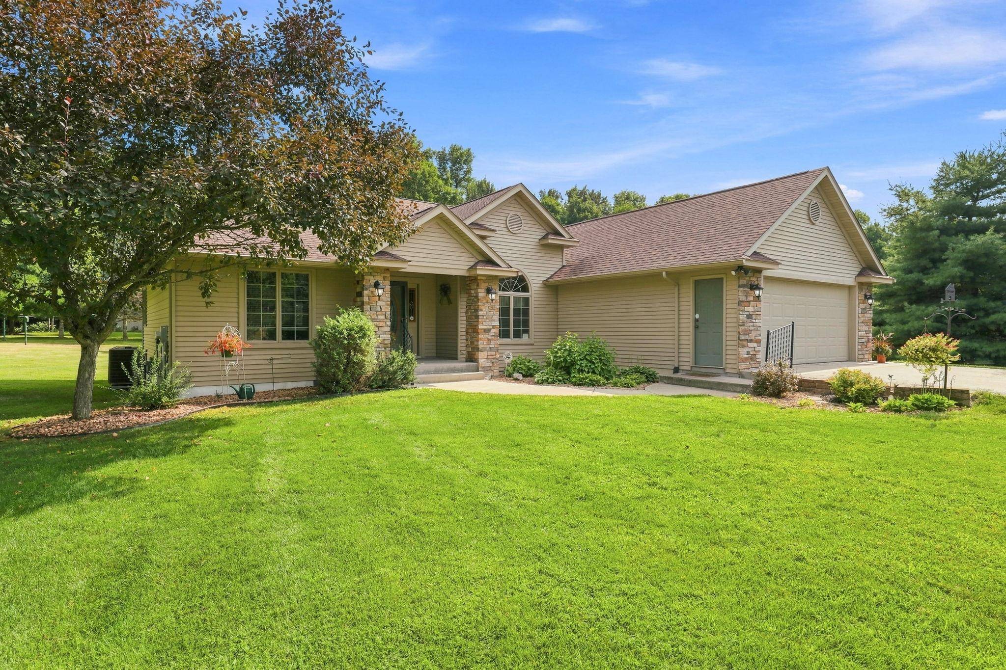 1208 83rd AVE, Amery, WI 54001