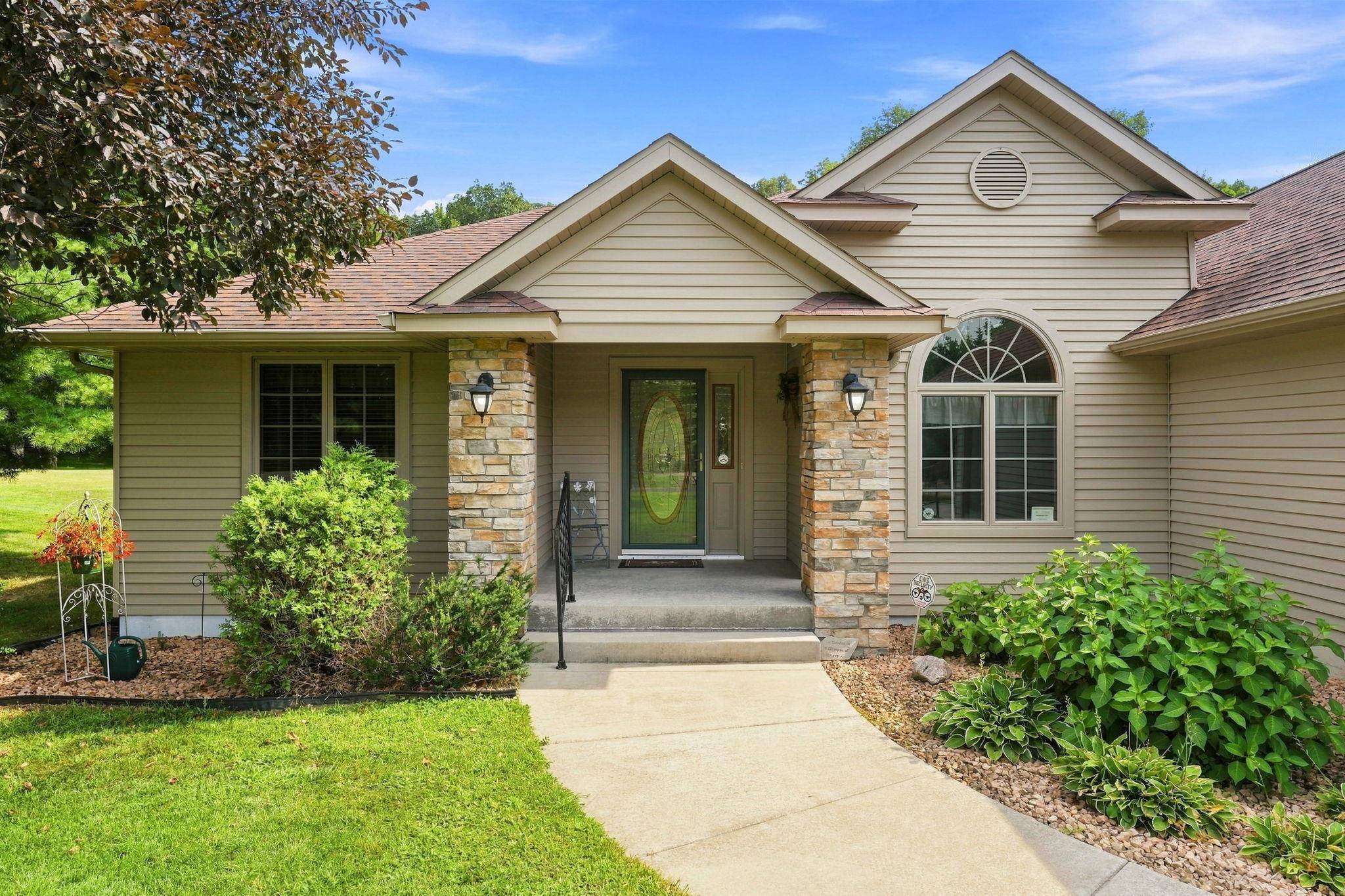 1208 83rd AVE, Amery, WI 54001