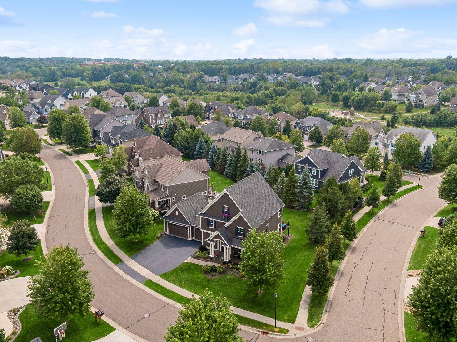 5465 Orchid LN N, Plymouth, MN 55446