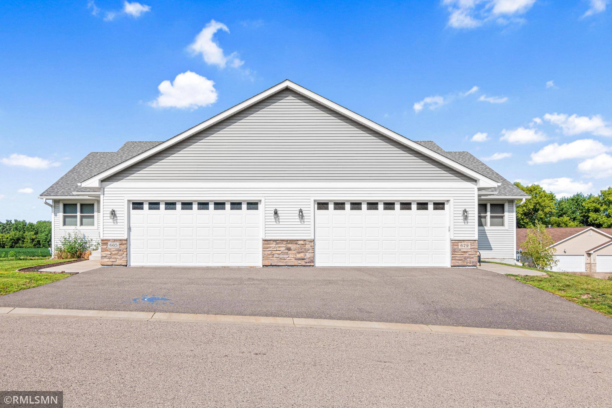 679-685 Heritage LN, Hammond, WI 54015