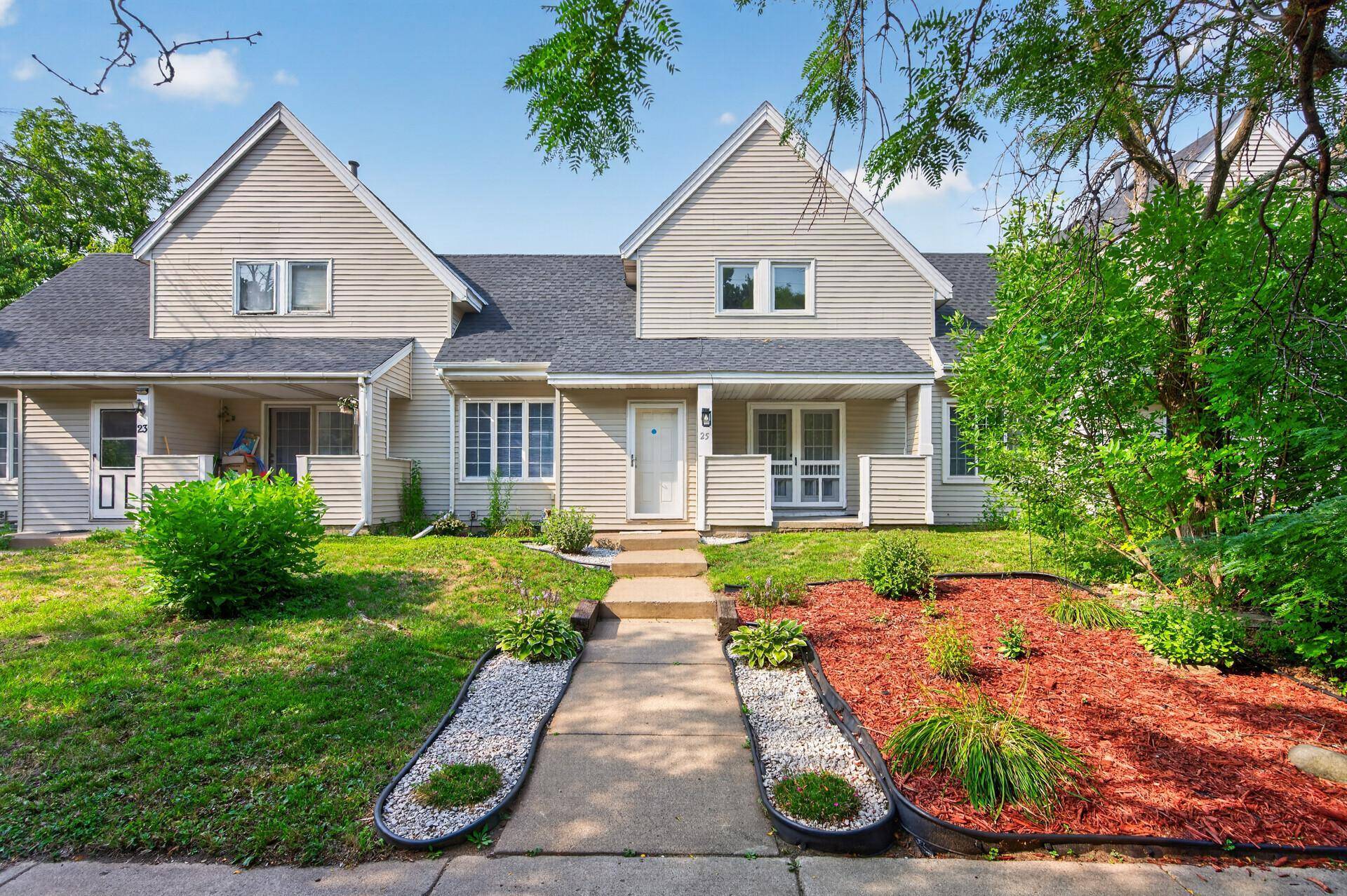 25 Stevens ST E, Saint Paul, MN 55107