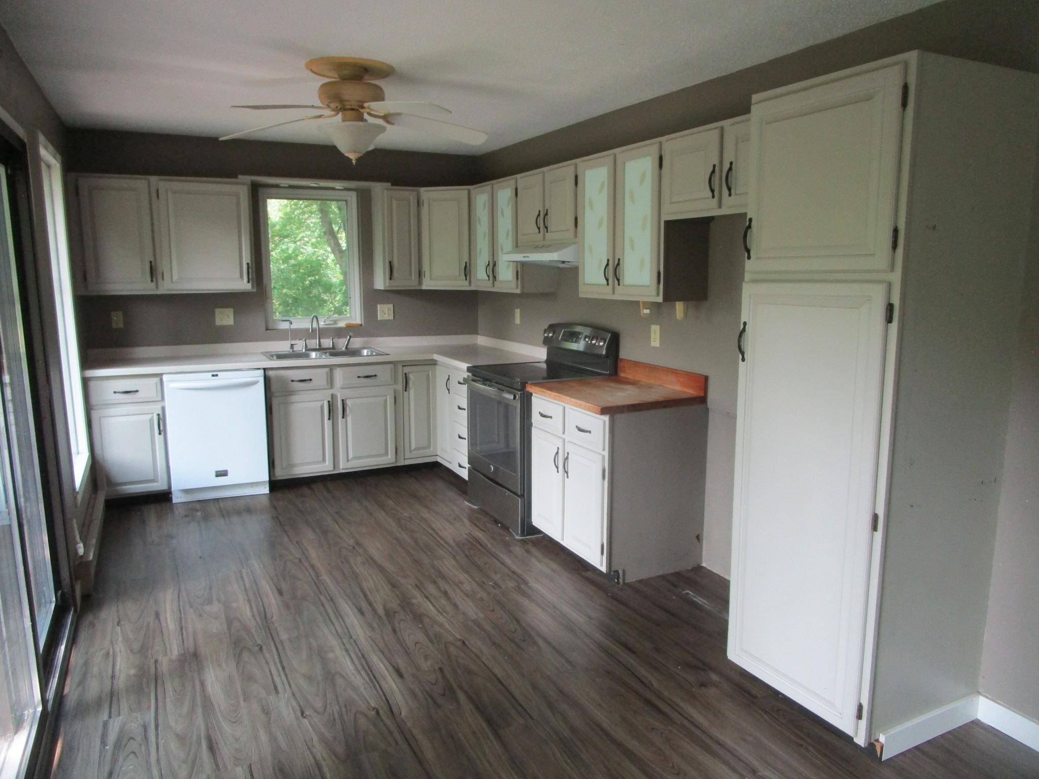 647 Stagecoach RD, Mantorville, MN 55955