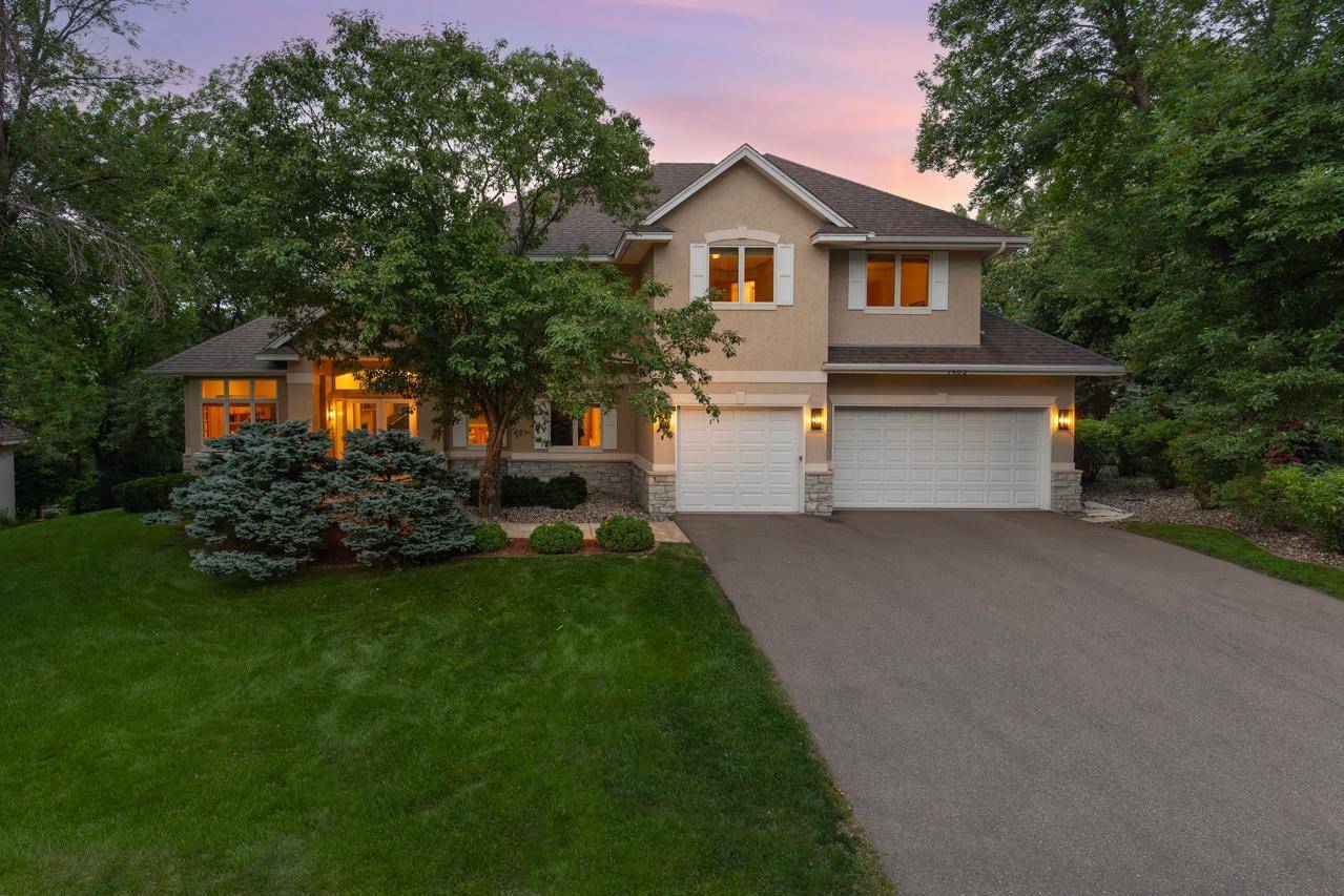 7602 S Bay CIR, Bloomington, MN 55438