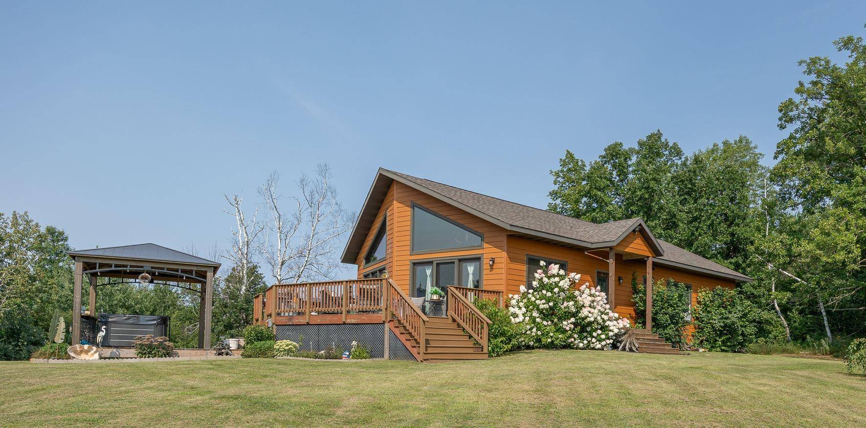 1089 8th ST NE, Pine River, MN 56474