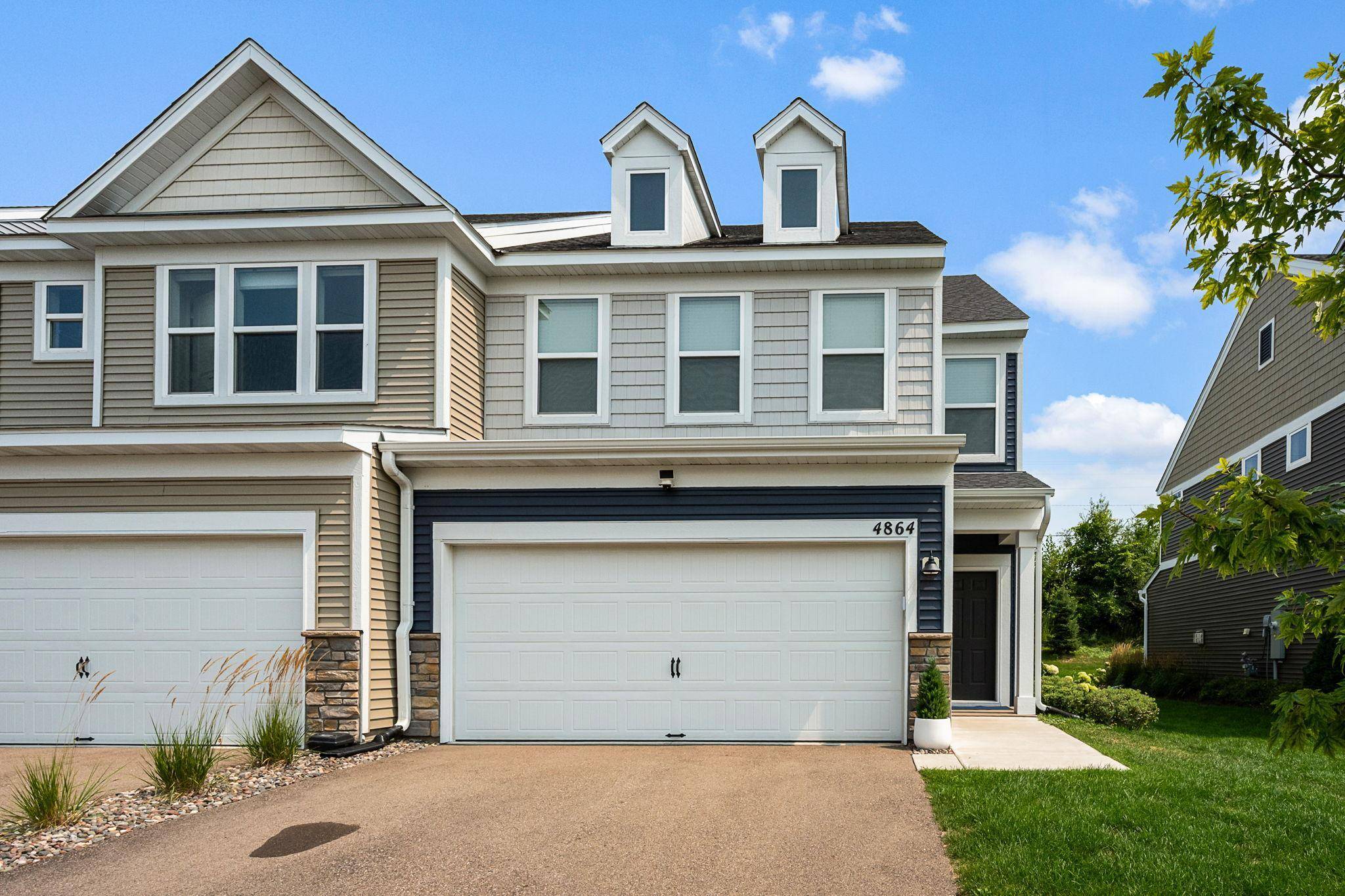4864 Avery CT, Eagan, MN 55123