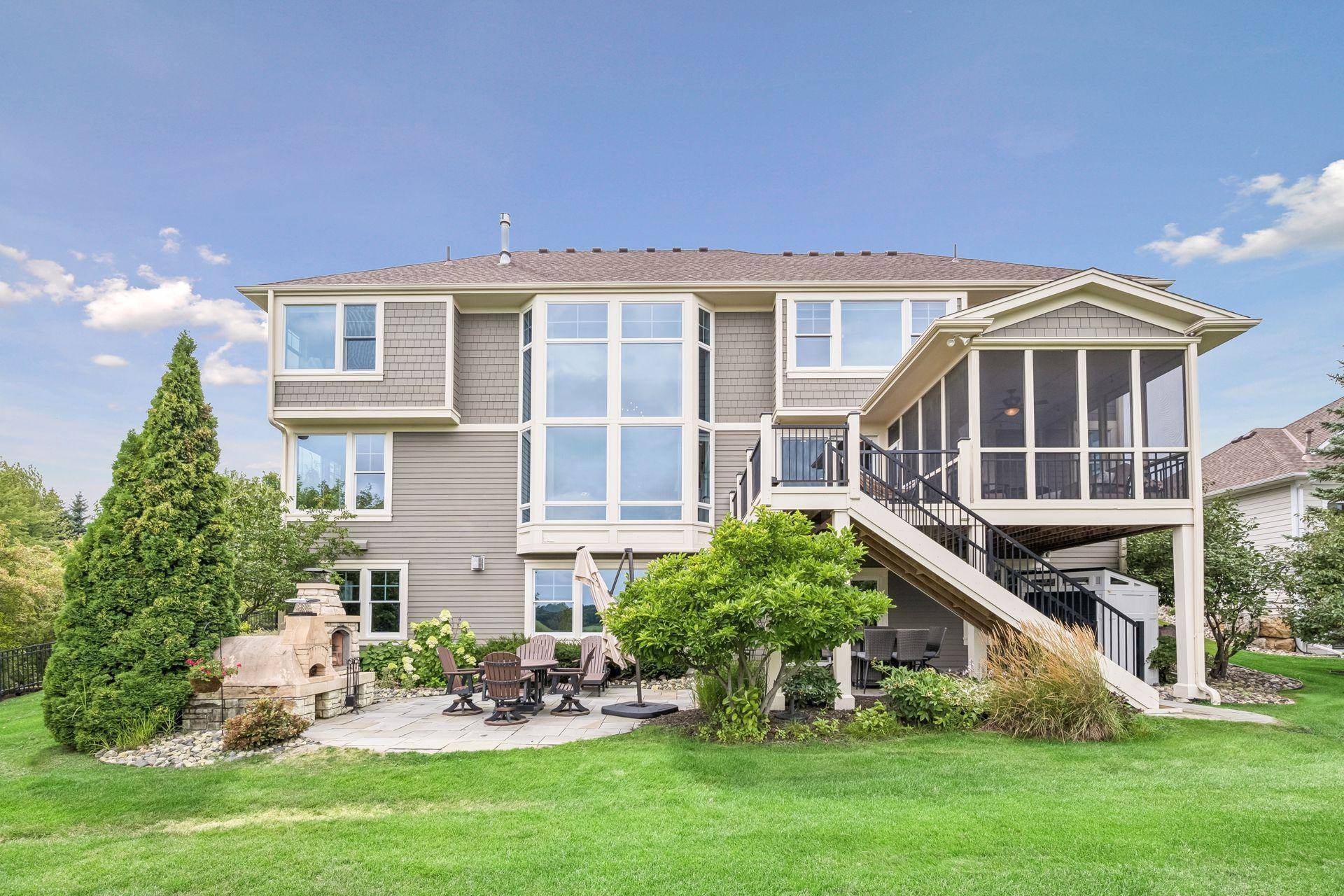 4544 Bluebell TRL N, Medina, MN 55340