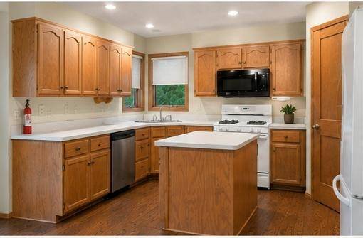 23577 Birch CIR, Rogers, MN 55374
