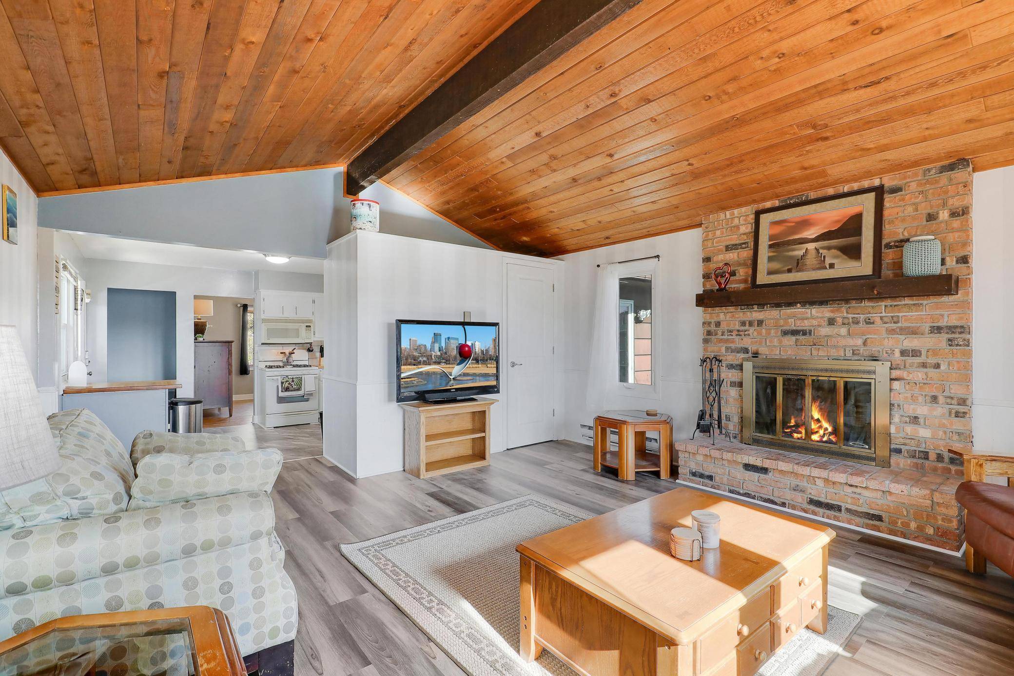 2018 Shale LN, Eagan, MN 55122