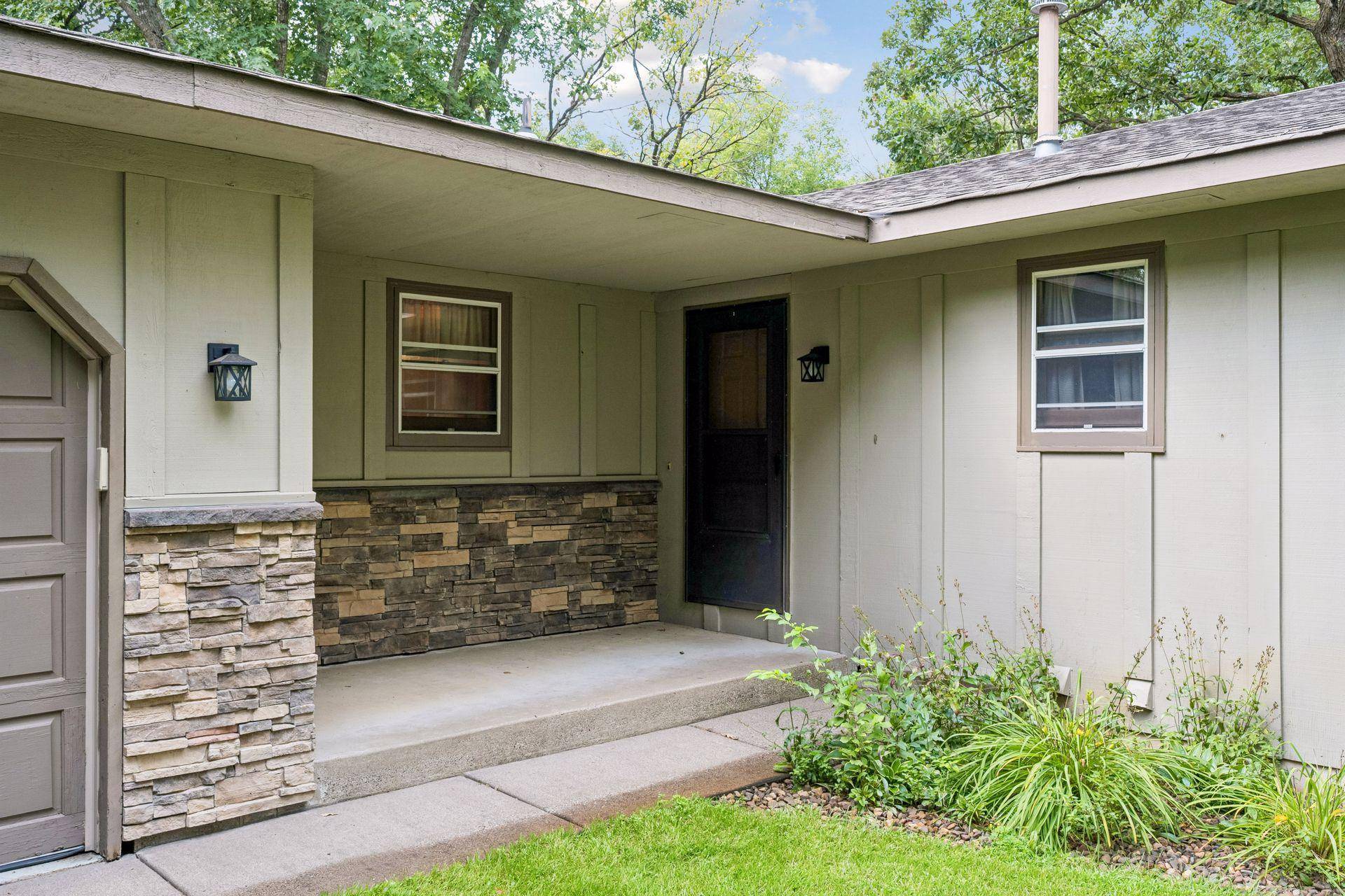 16300 Kangaroo ST NW, Ramsey, MN 55303