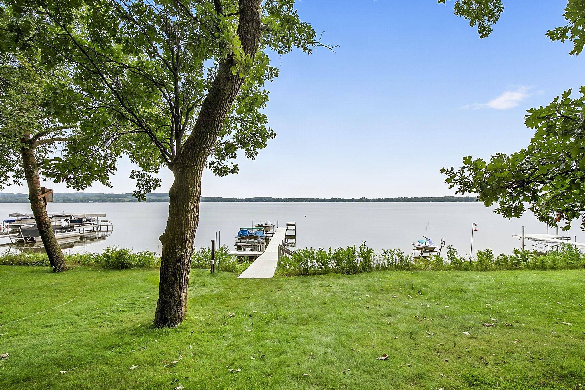 21307 Agate Beach RD, Rockville, MN 56301