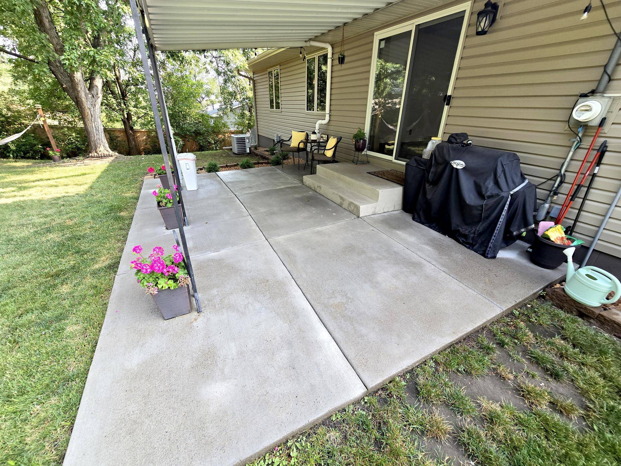 7335 Clayton AVE, Inver Grove Heights, MN 55076