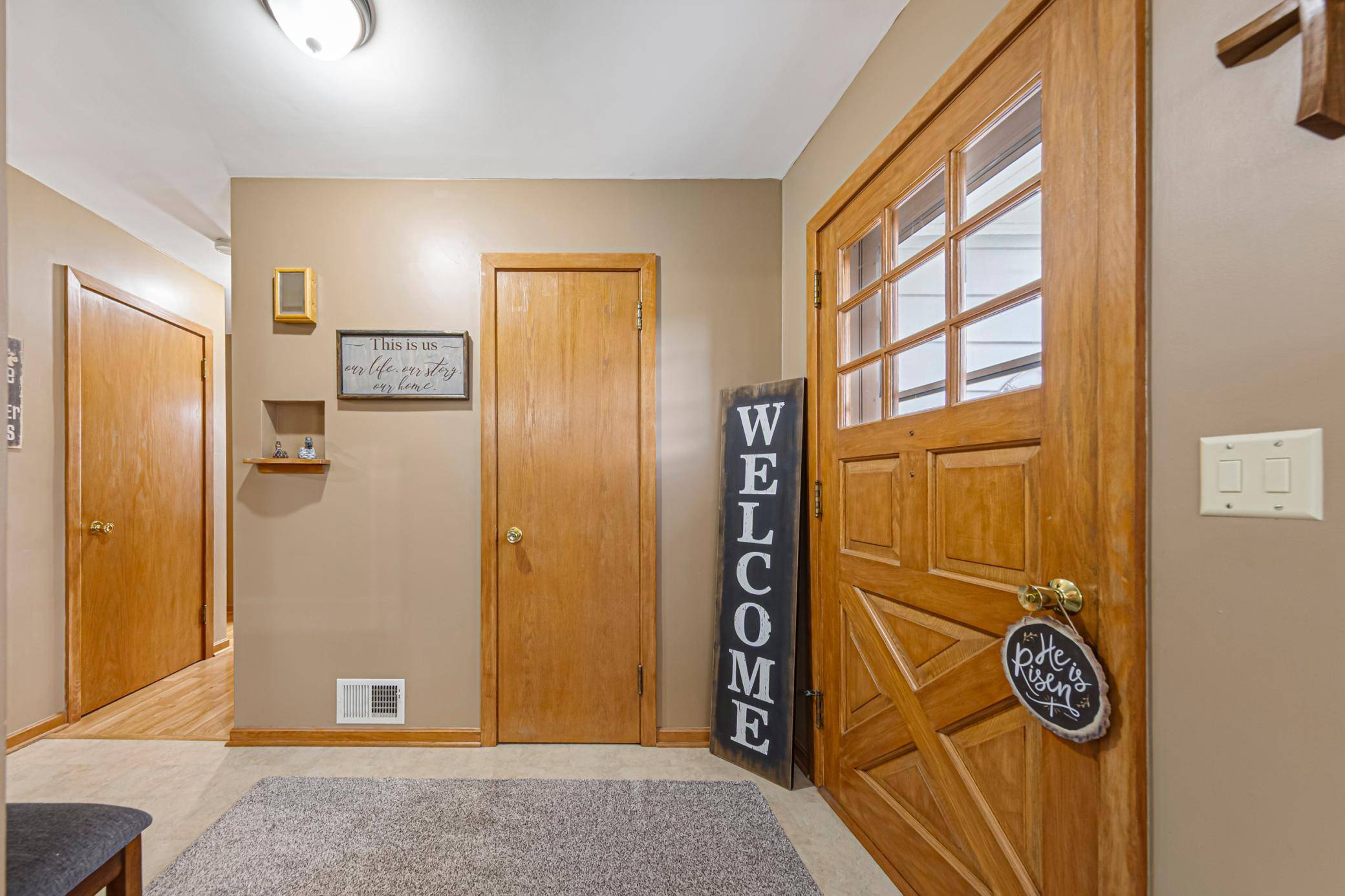 302 W Douglas ST, Arlington, MN 55307