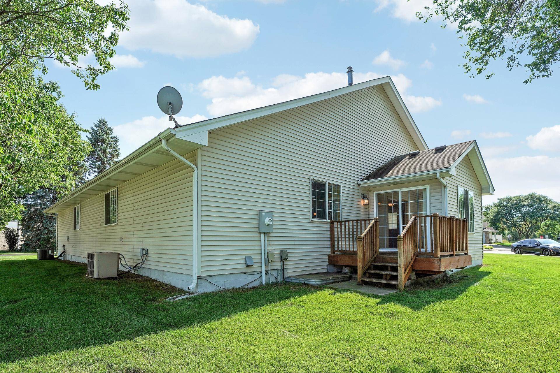 2857 117th AVE NW, Coon Rapids, MN 55433
