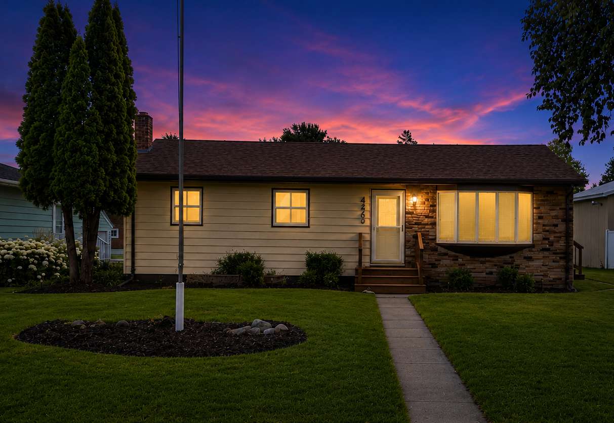 446 Maple AVE S, Thief River Falls, MN 56701