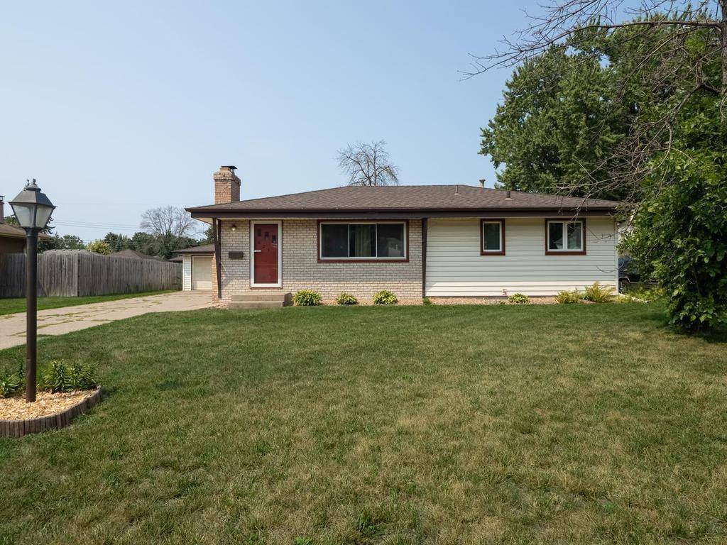 6231 Quail AVE N, Brooklyn Center, MN 55429