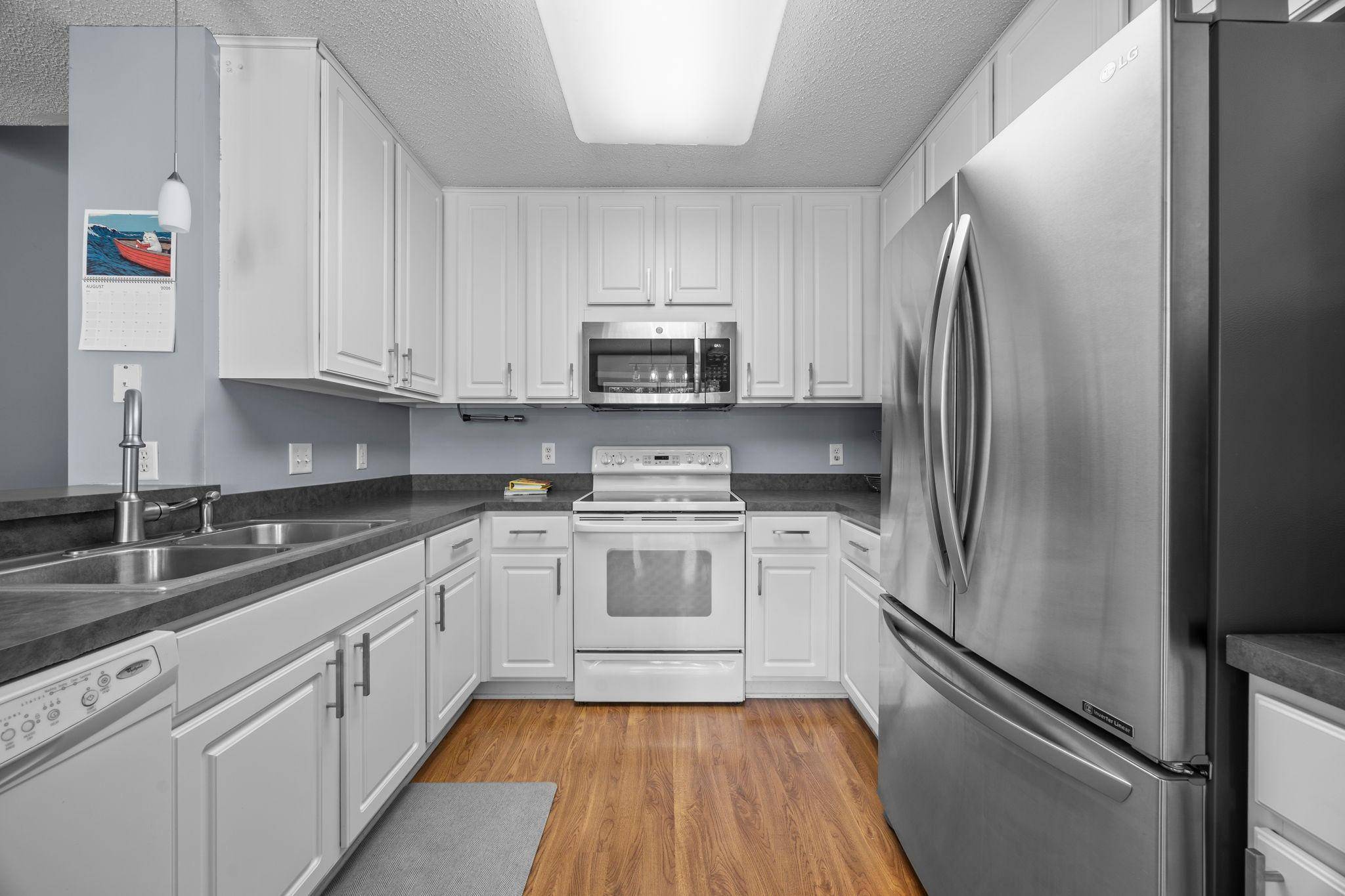 5038 Bluff Heights TRL SE, Prior Lake, MN 55372