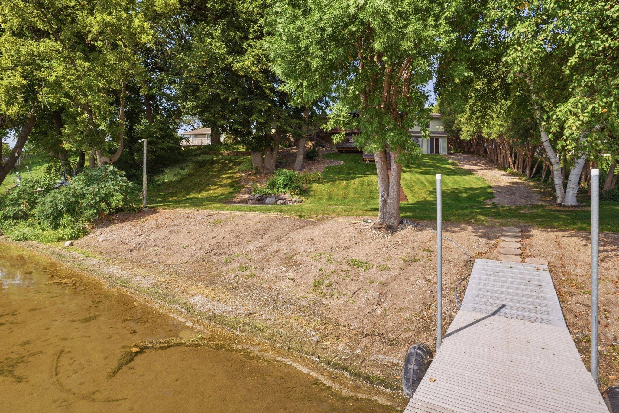 5641 Highway 71 NE, Willmar, MN 56201