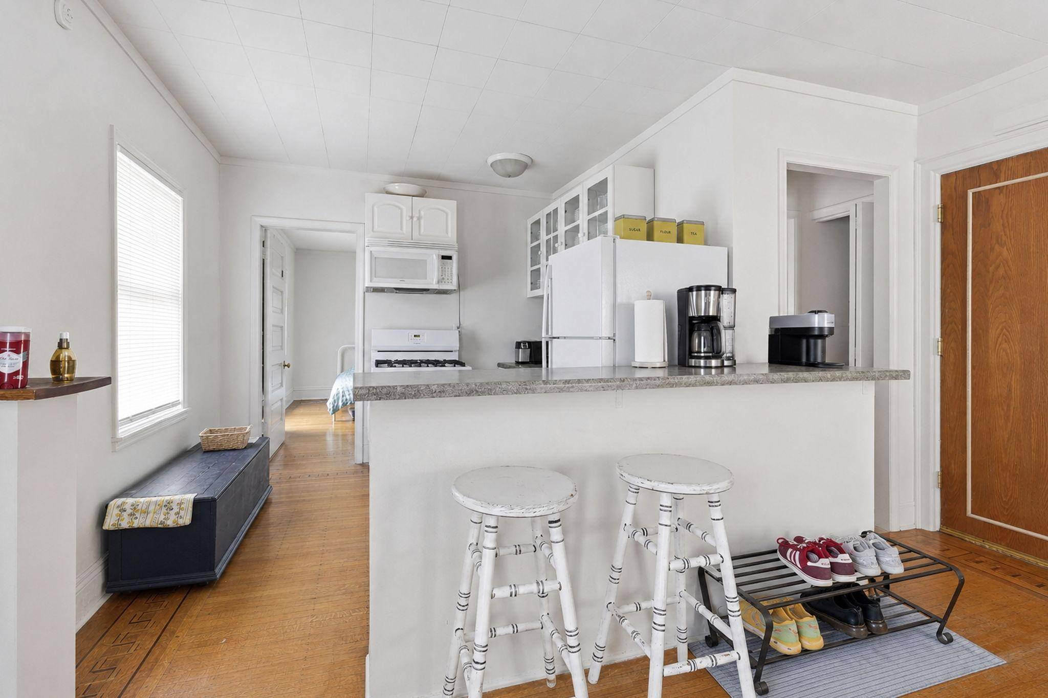 2541 Garfield AVE #3, Minneapolis, MN 55405